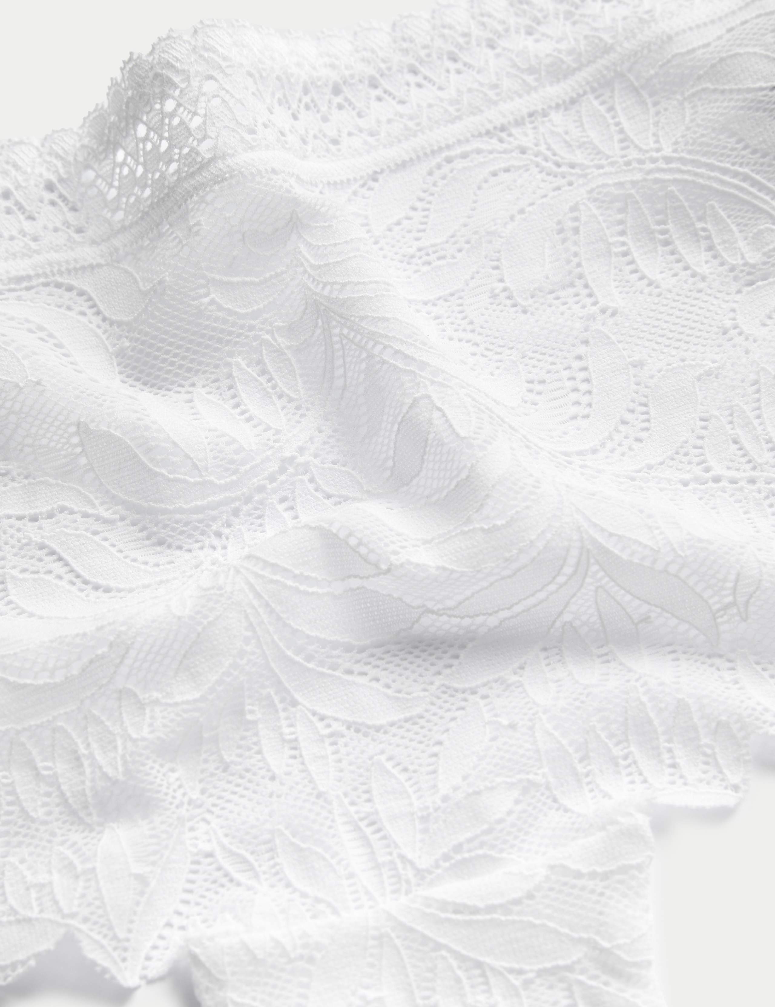 Flexifit™ Lace Wired Push-Up Bra Set A-E 5 of 6