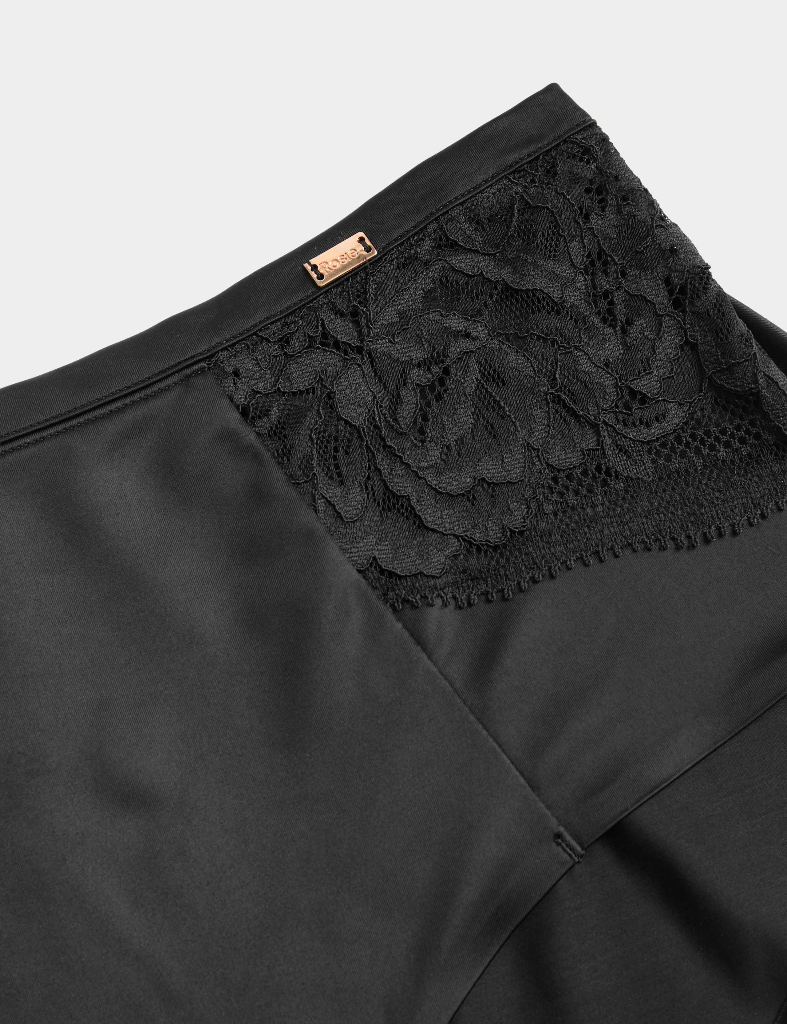 Smoothing Non Wired Plunge Bra Set 5 of 6