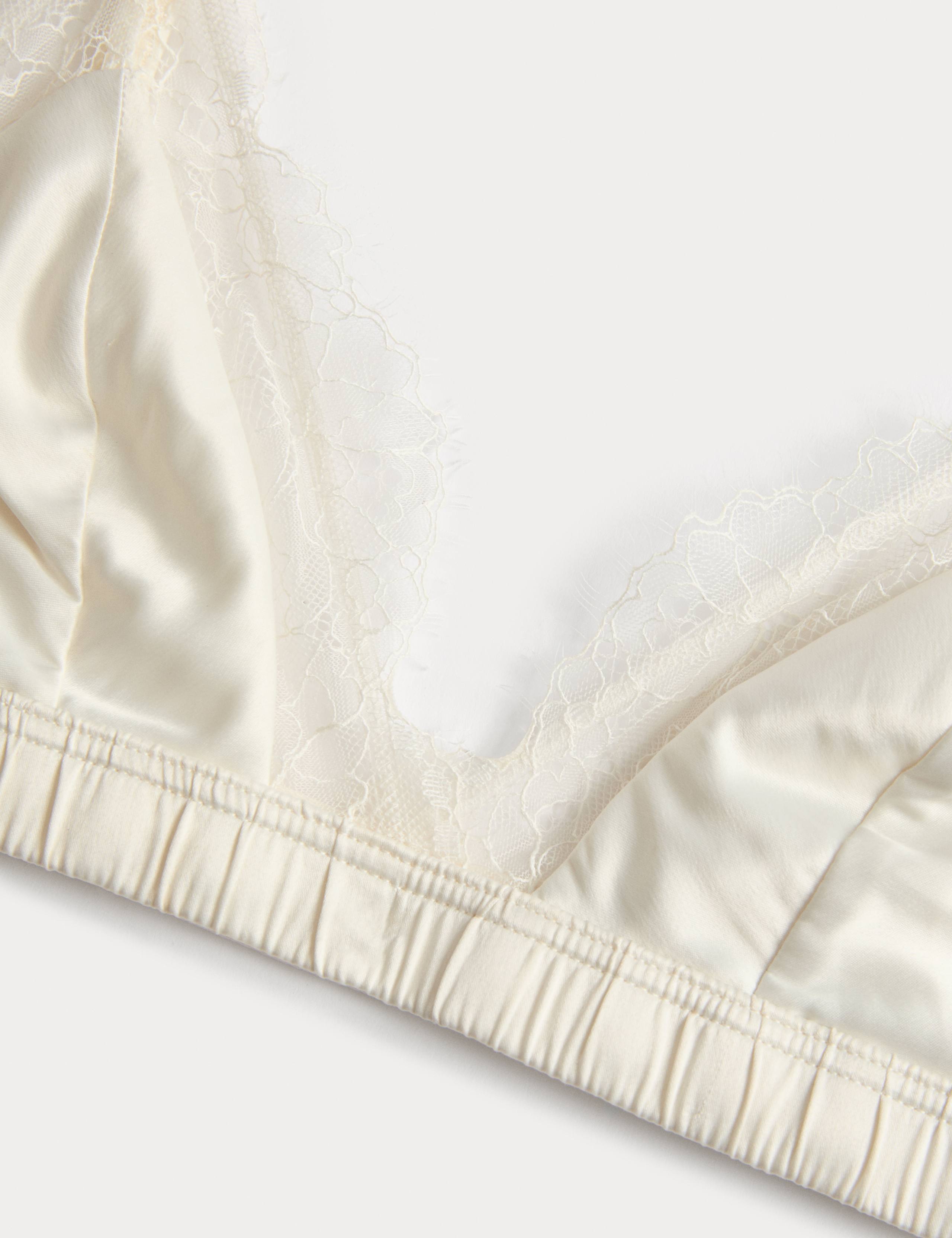 Forget Me Not Lace Non Wired Bralette Set A-E 4 of 6