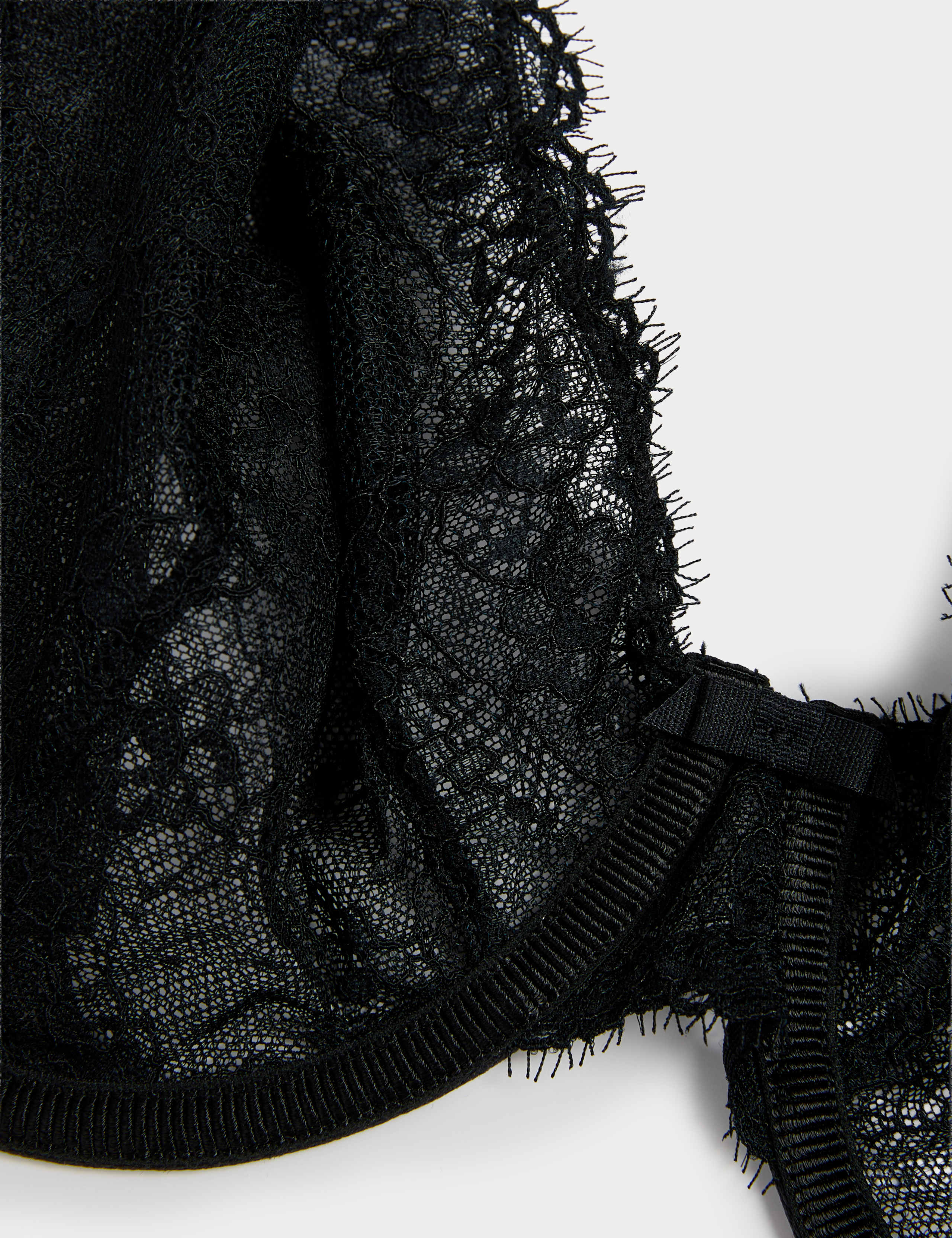 Ida Lace Wired Plunge Bra Set F-H 4 of 6