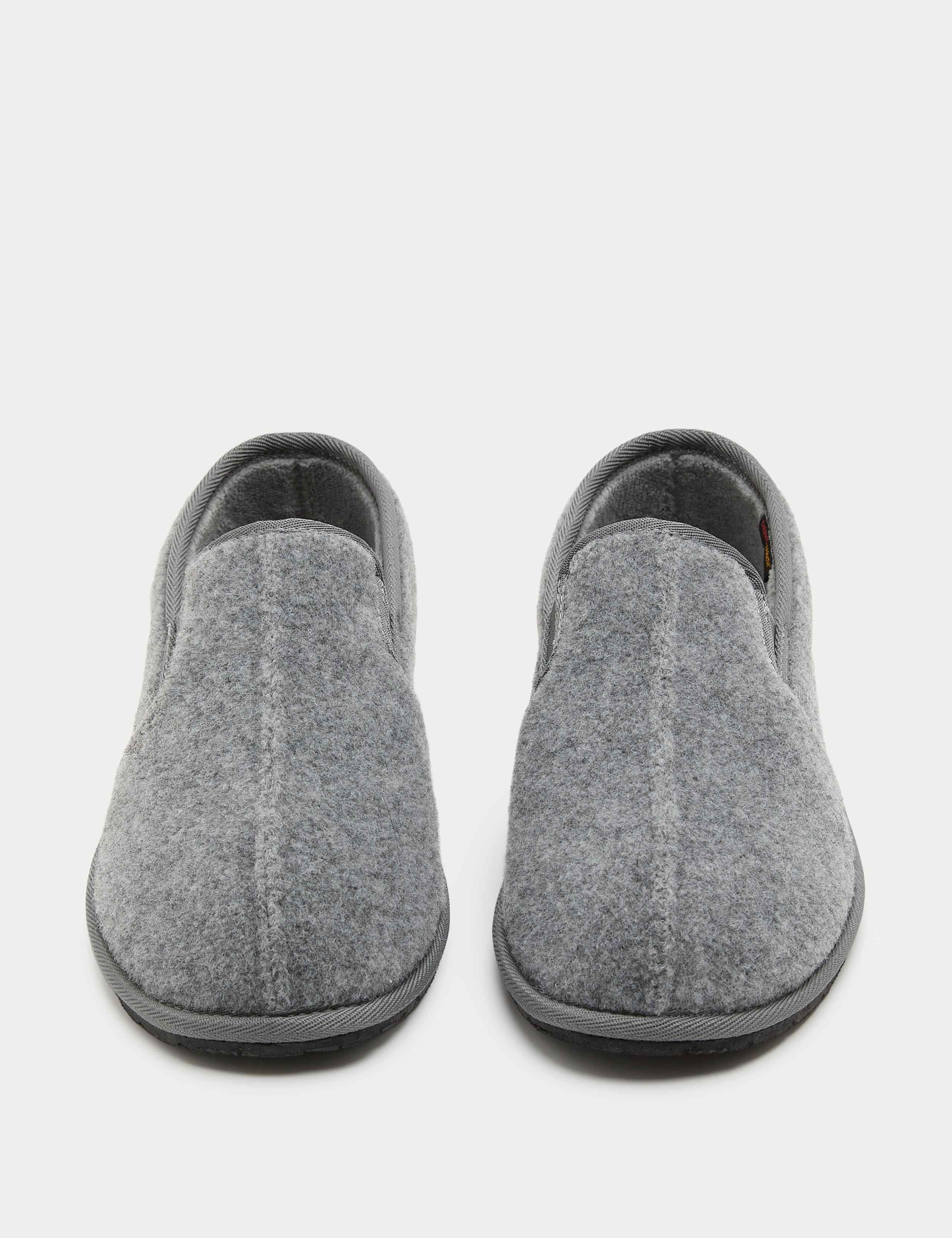 Fleece Lined Lounge Slippers
