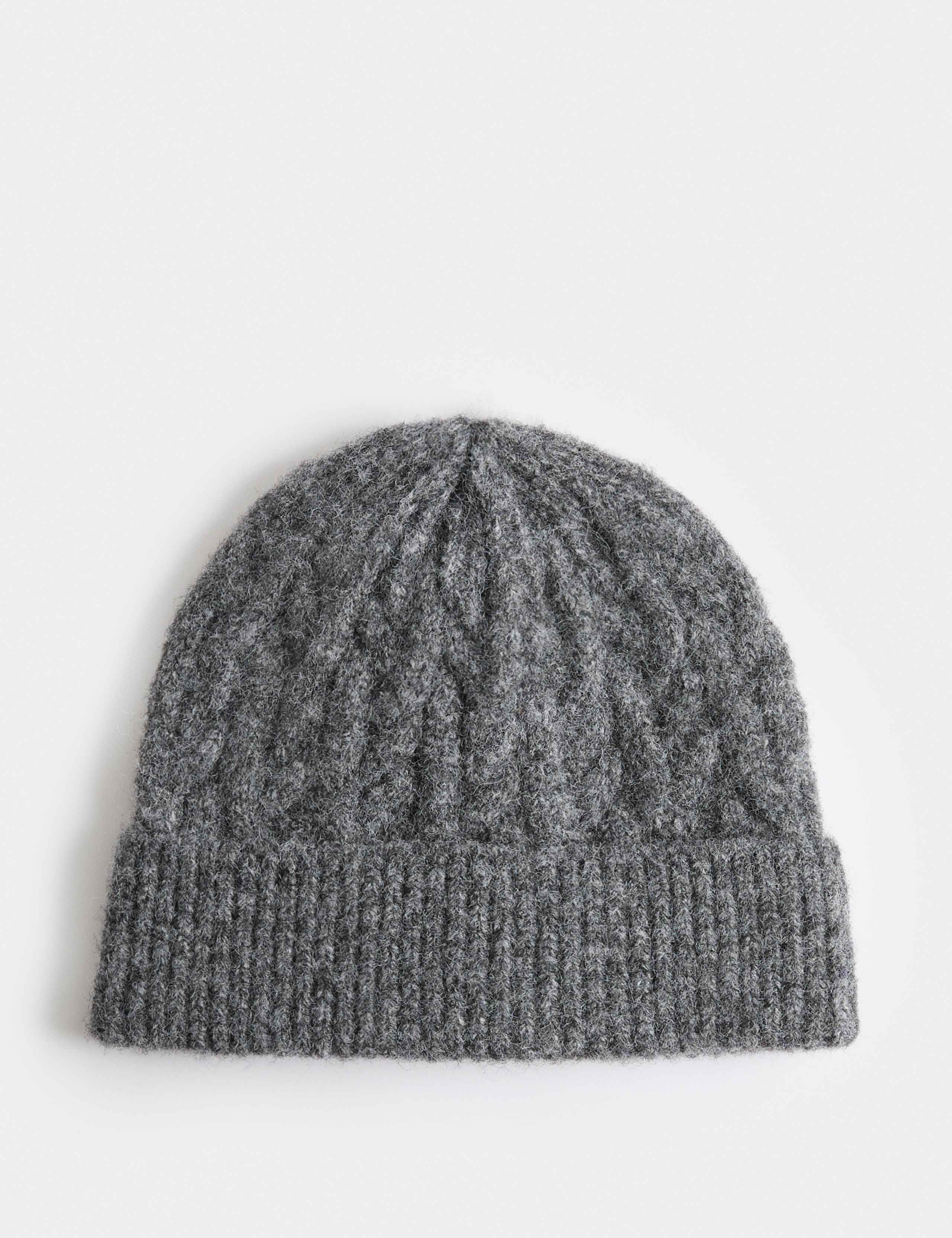Textured Knitted Beanie Hat