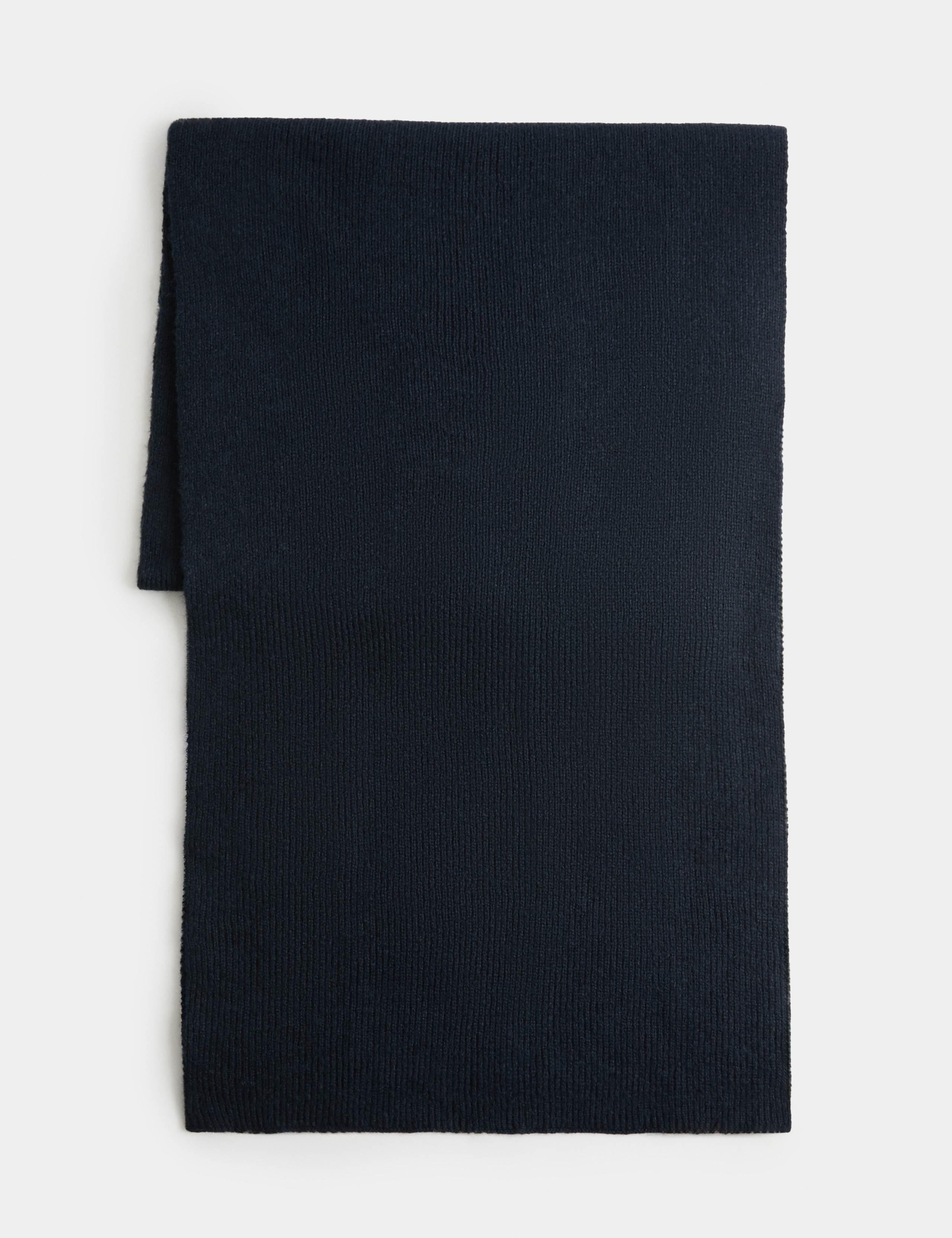 Oversized Ribbed Knitted Scarf