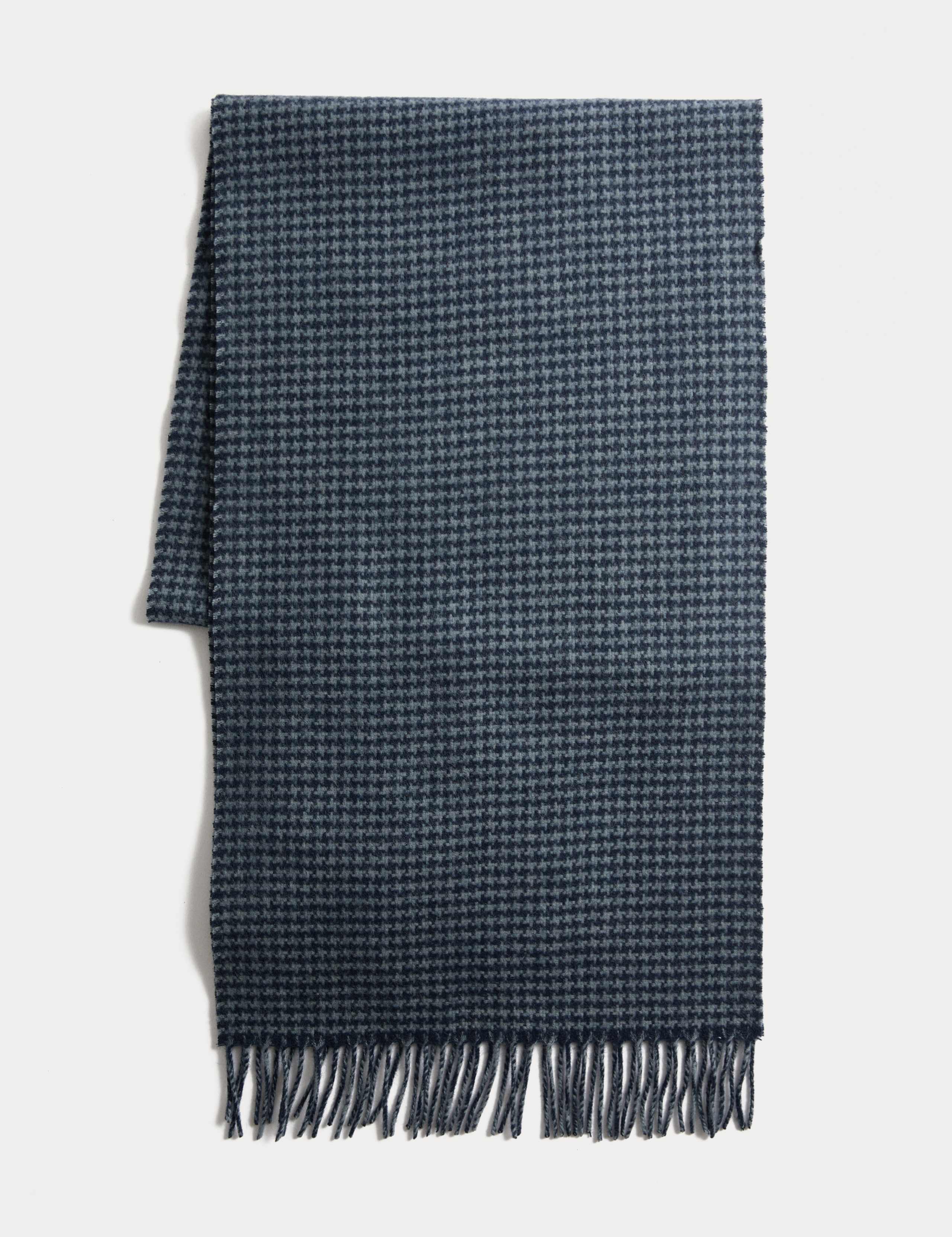 Merino Wool Houndstooth Scarf