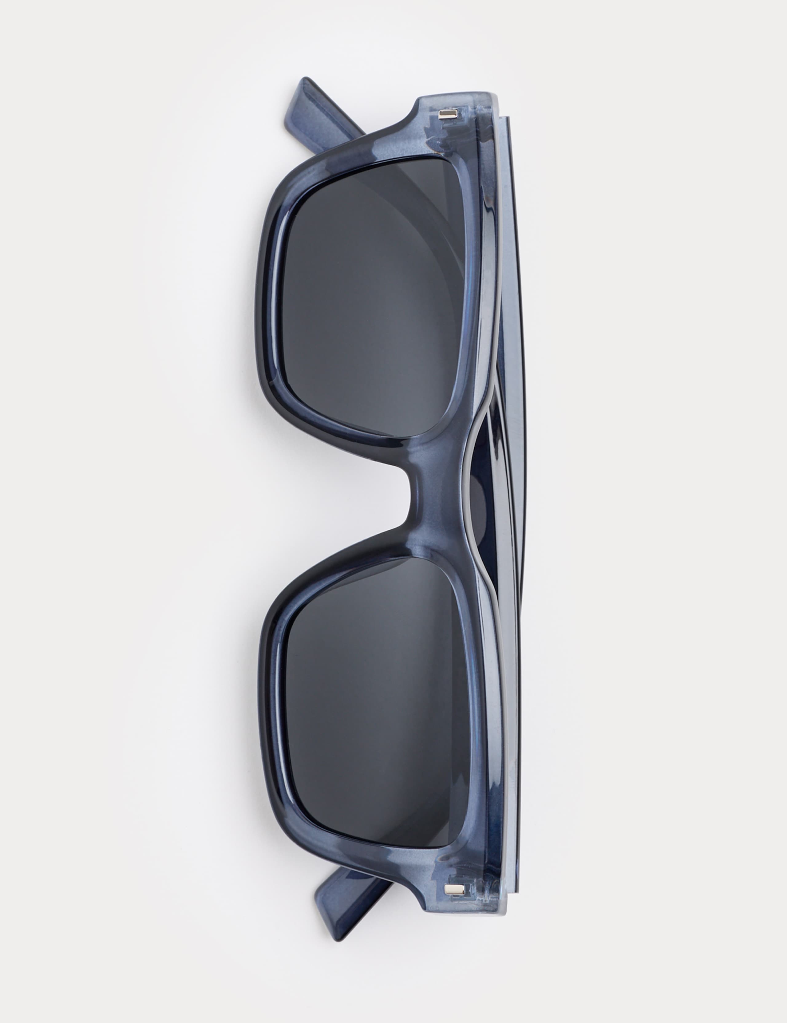 Chunky D-Frame Polarised Sunglasses