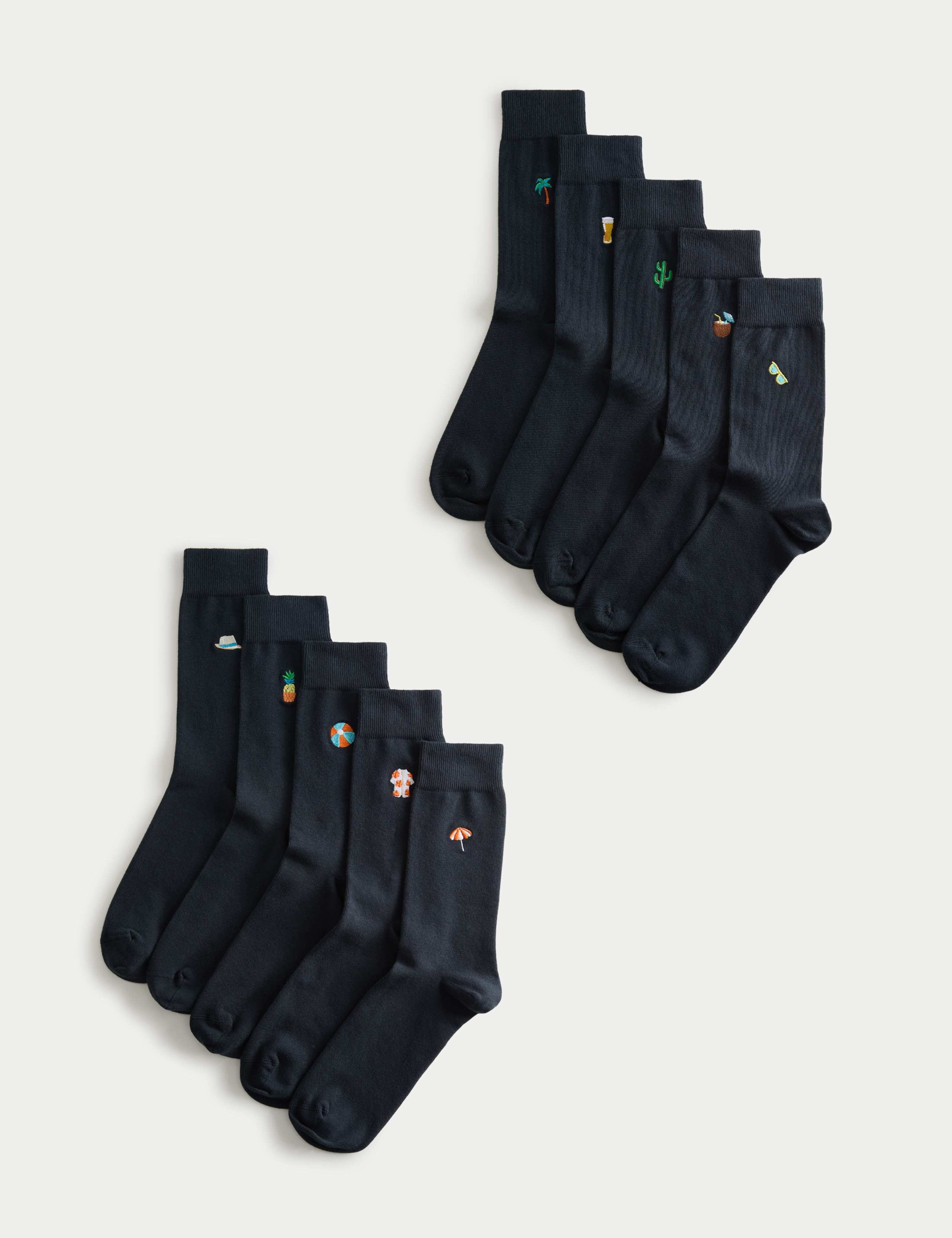 10 Pack Cool & Fresh™ Cotton Rich Holiday Socks