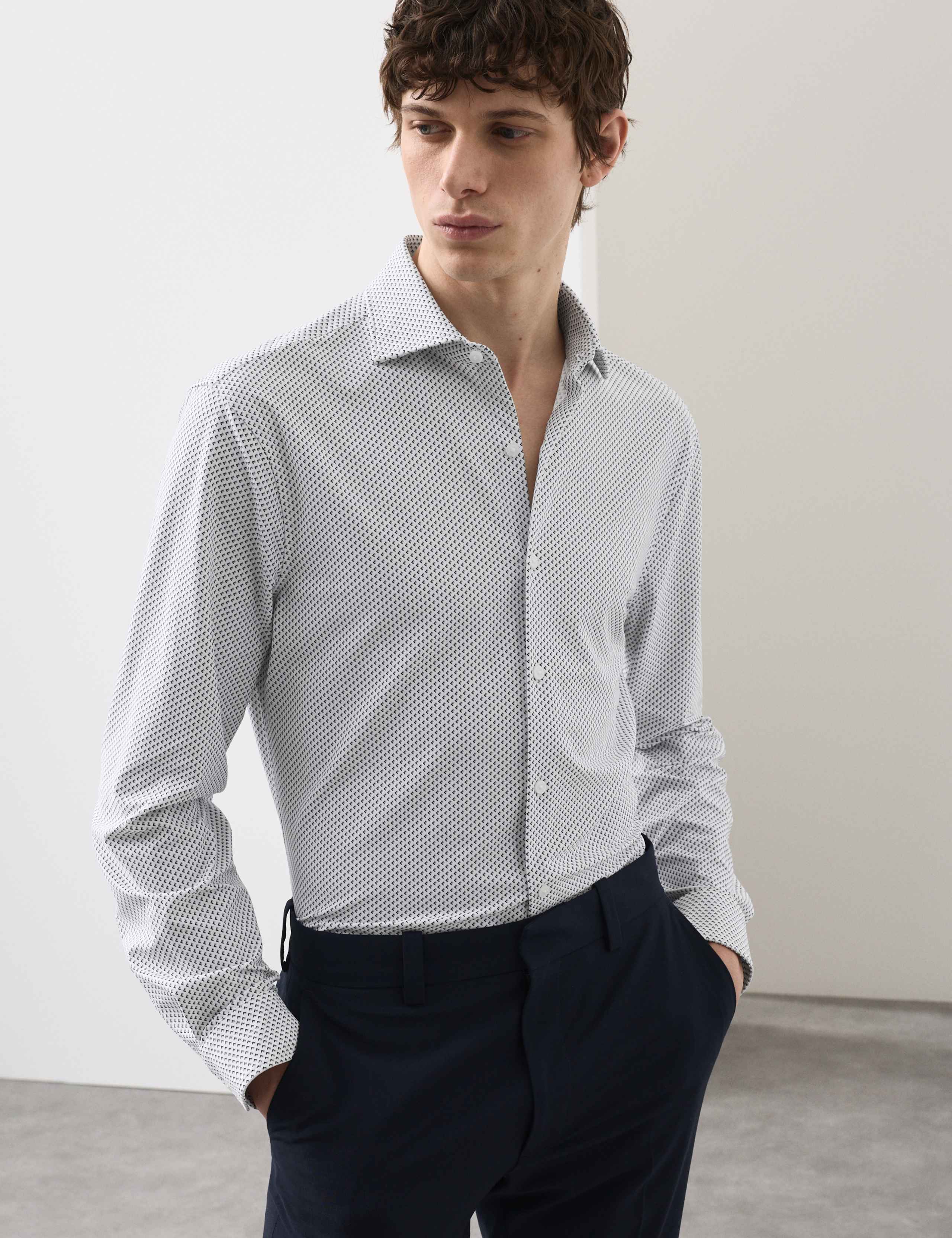 Tailored Fit Stretch Performance Shirt