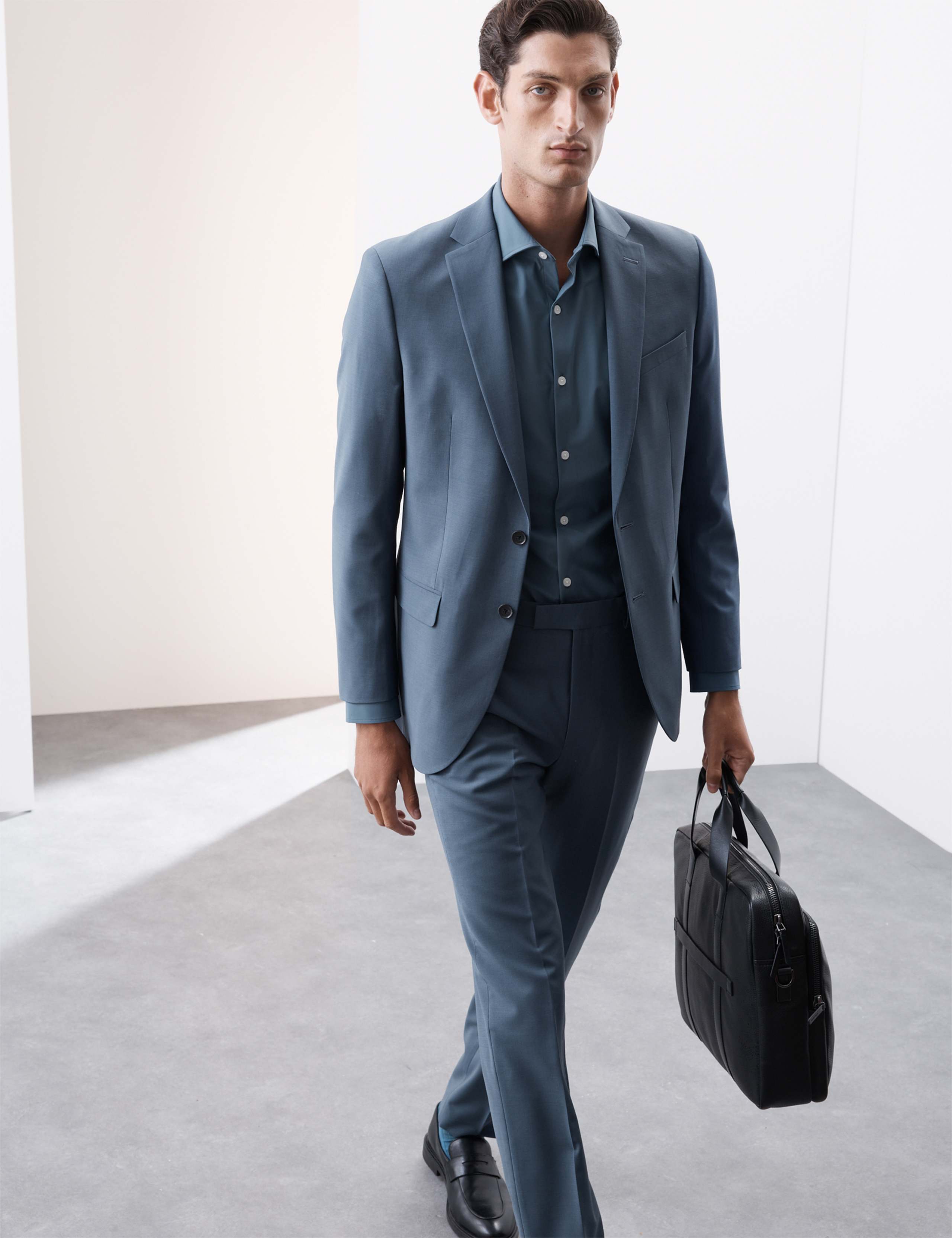 Tailored Fit Performance Suit Jacket