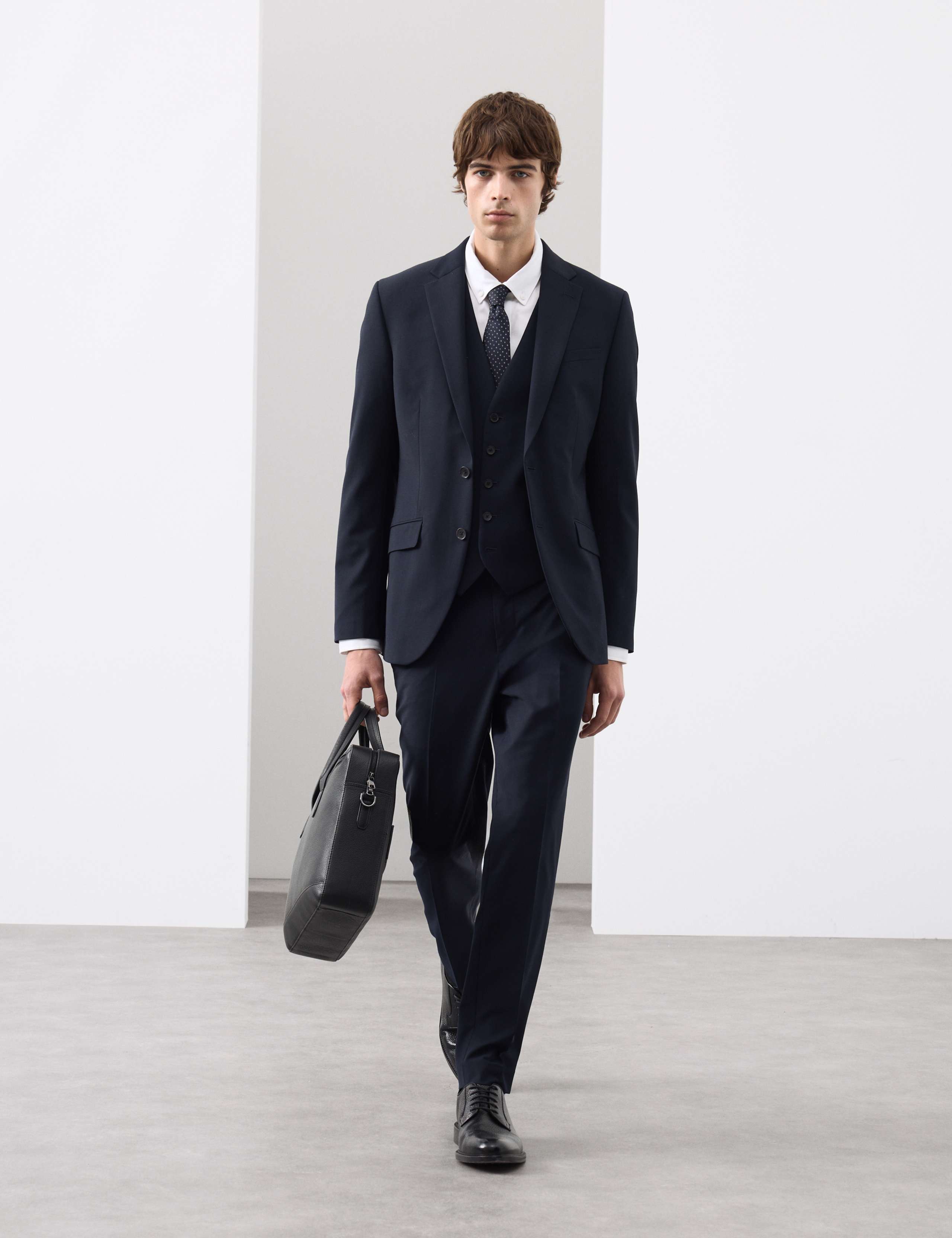 3 Piece Slim Fit Wool Blend Stretch Suit 6 of 9