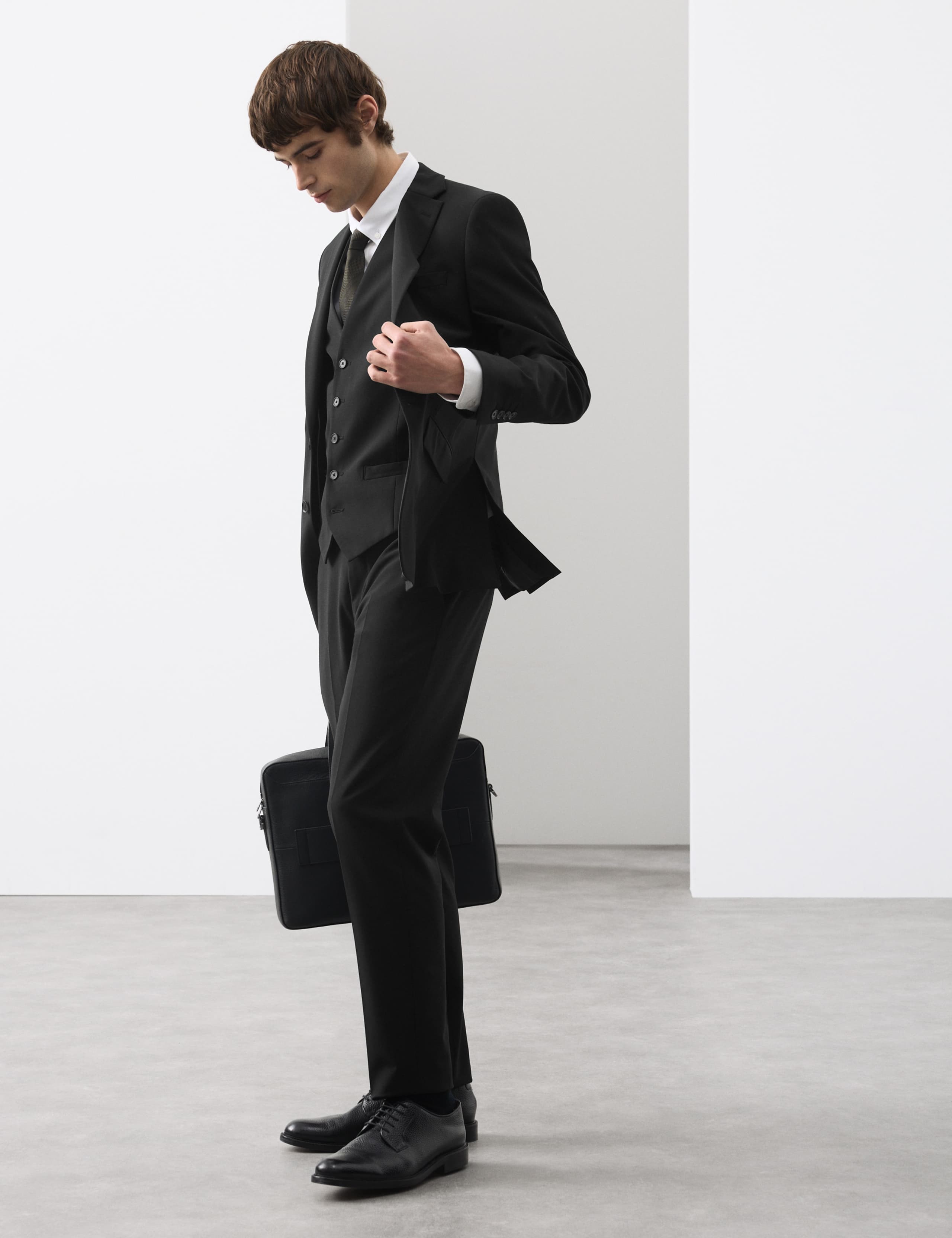 3 Piece Tailored Fit Performance Suit 4 of 9