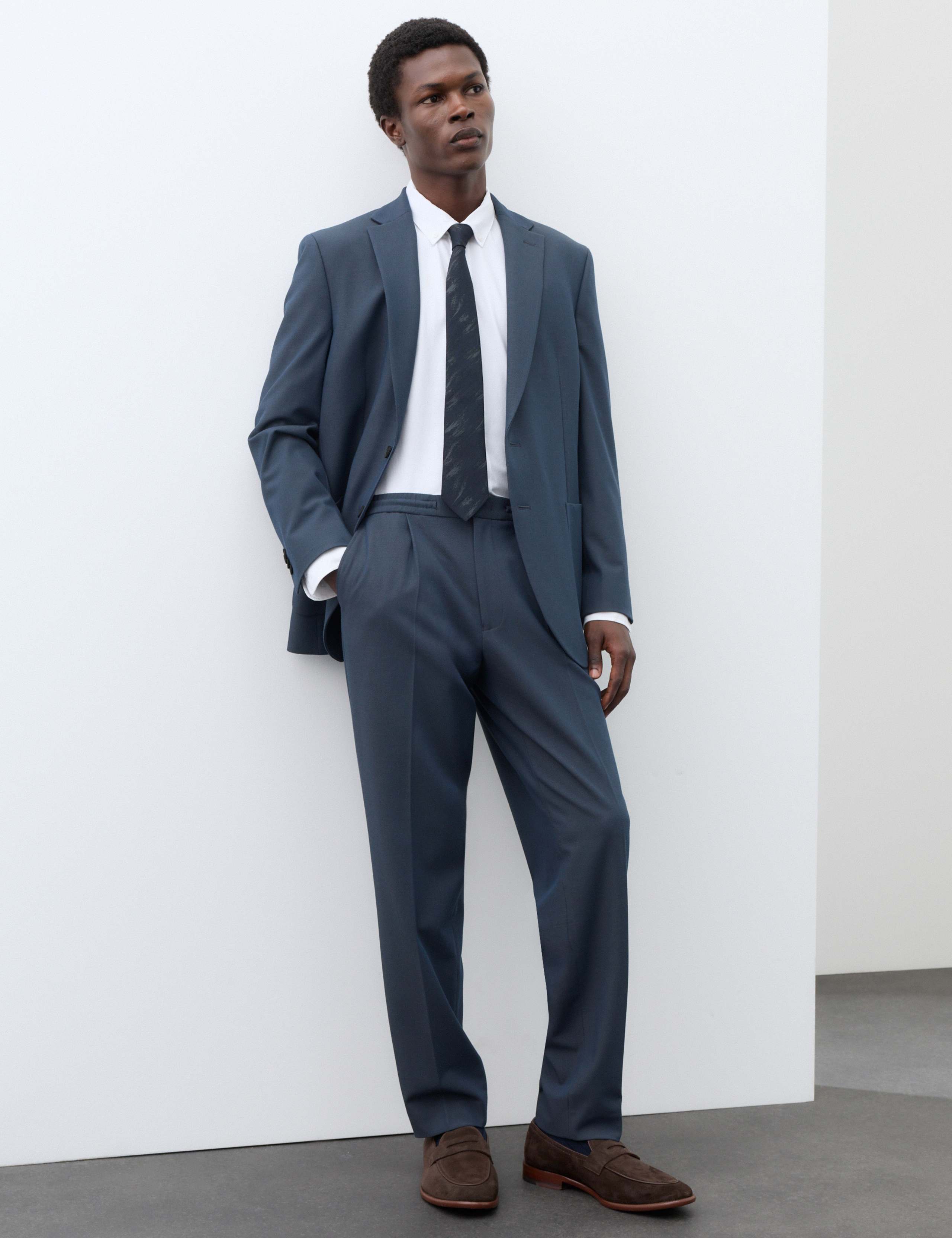 2 Piece Tailored Fit Performance Twill Suit 5 of 6