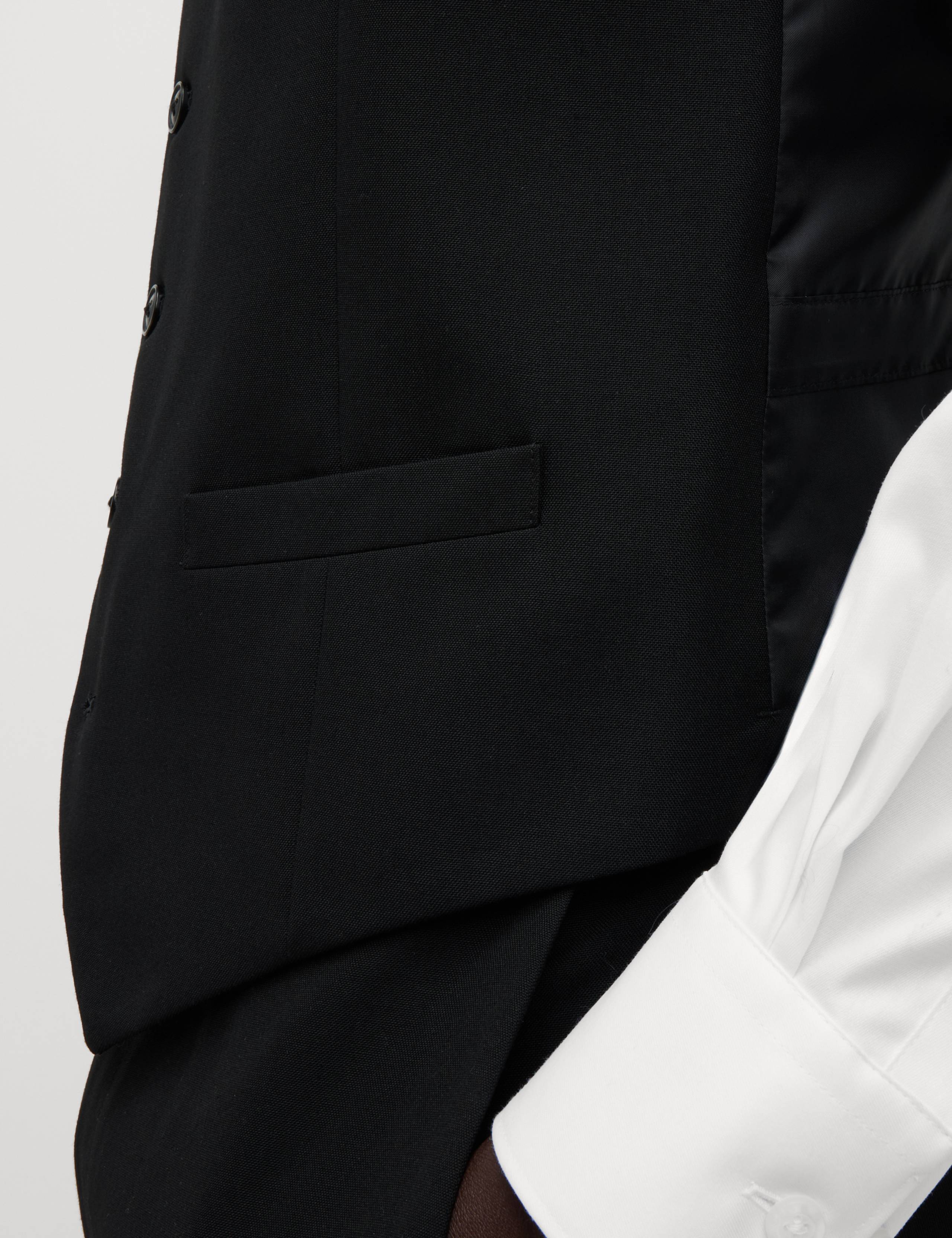 3 Piece Slim Fit Machine Washable Suit 5 of 6