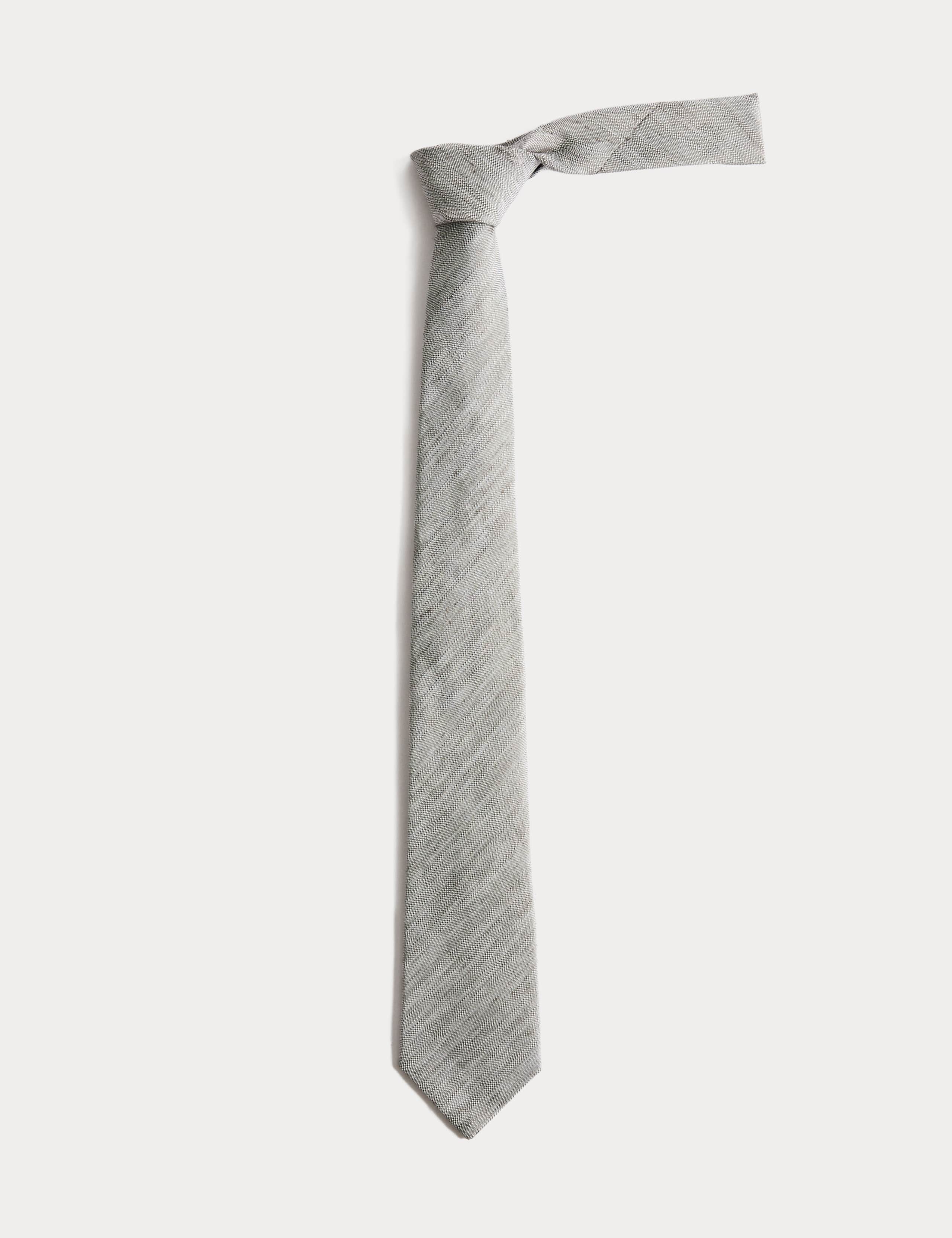 Textured Linen Rich Tie