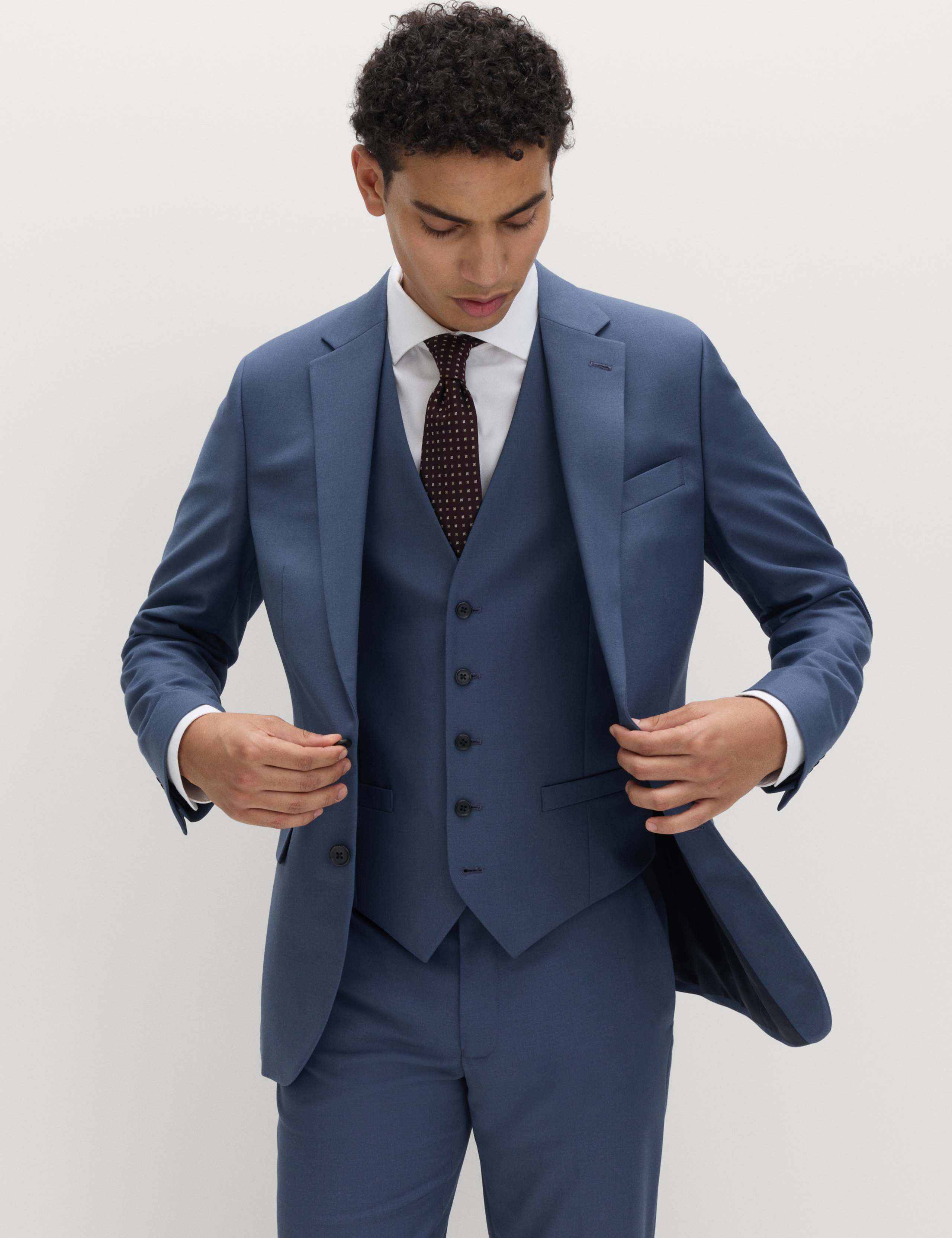 3 Piece Slim Fit Stretch Suit 5 of 8