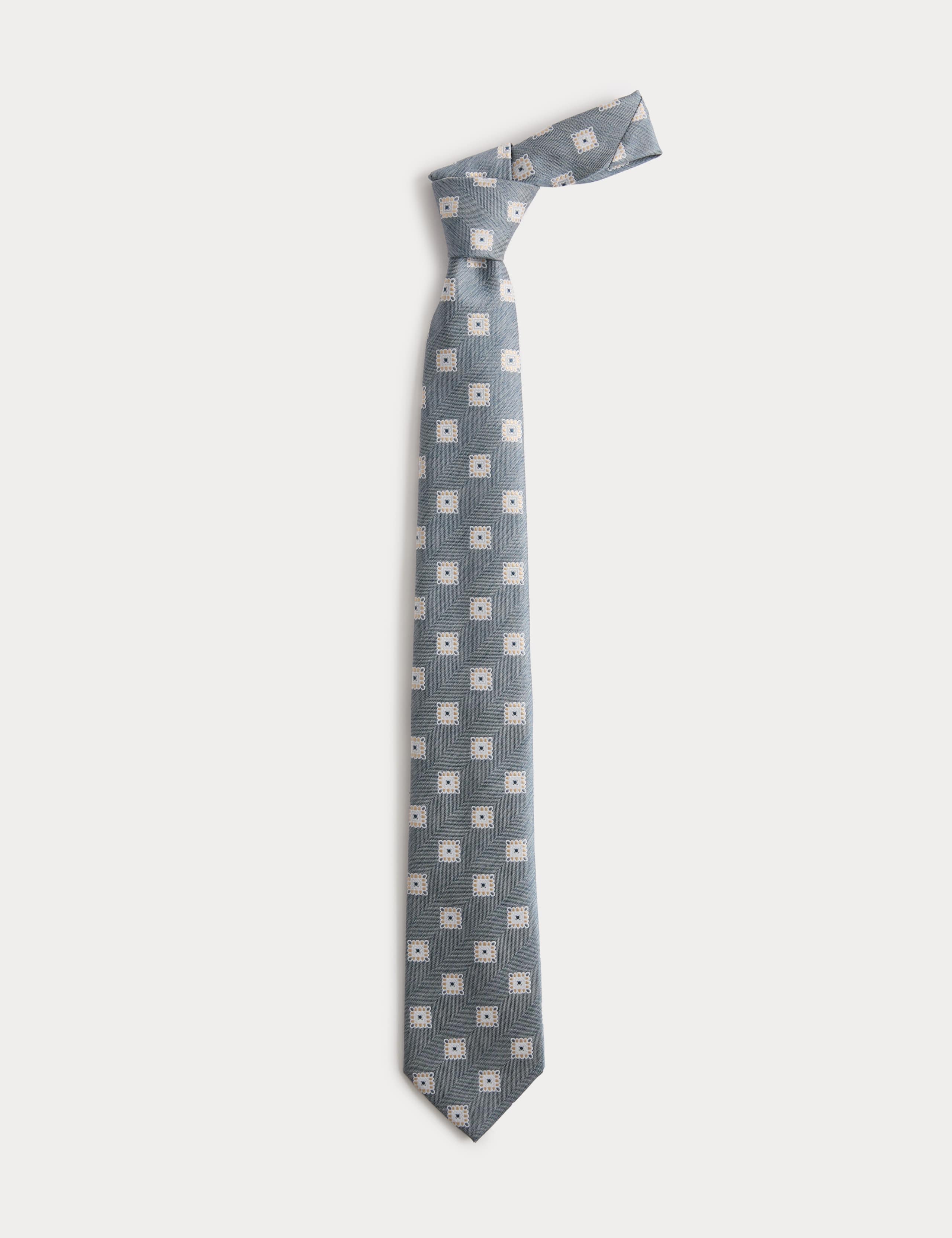 Medallion Print Tie