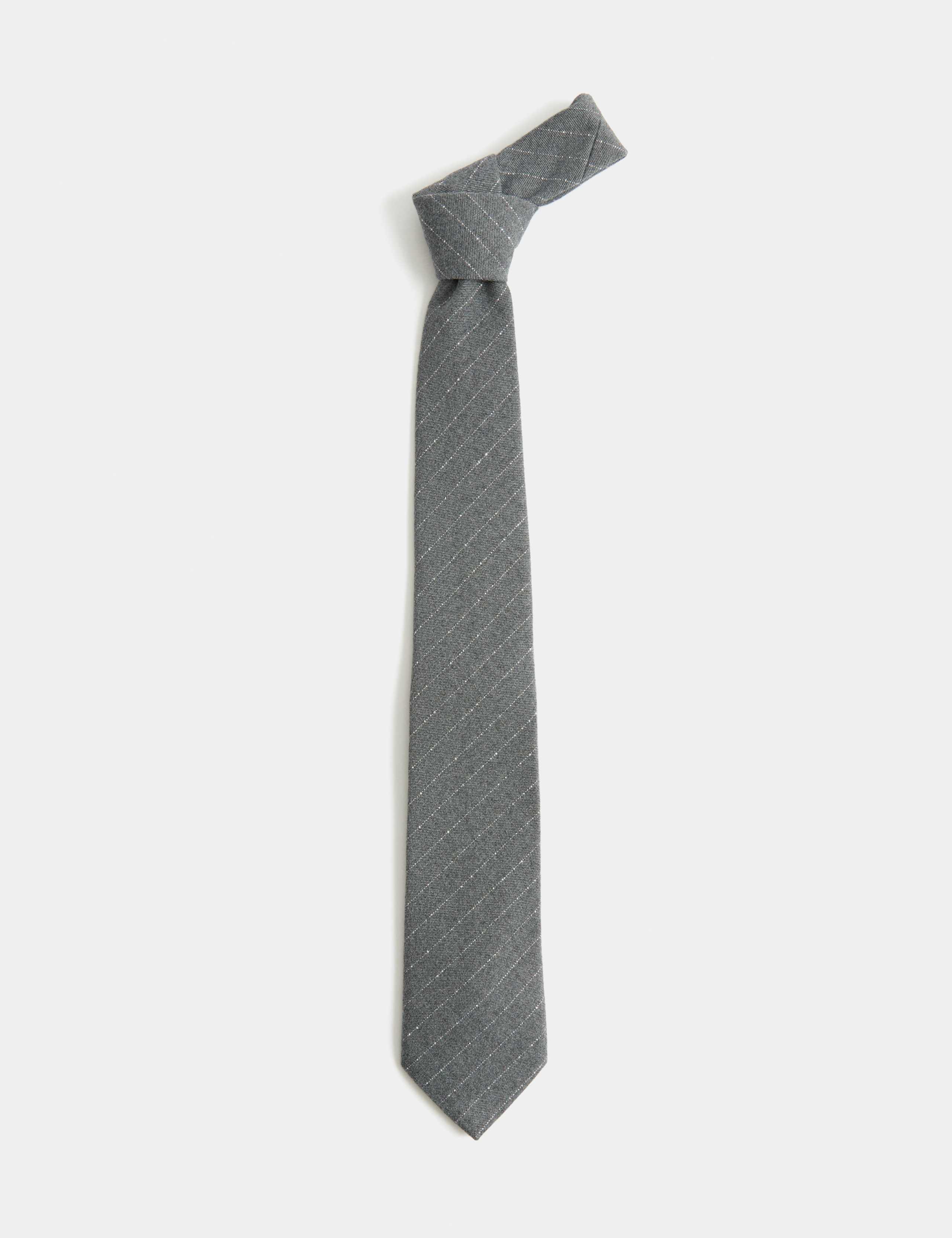 Thin Stripe Stretch Tie