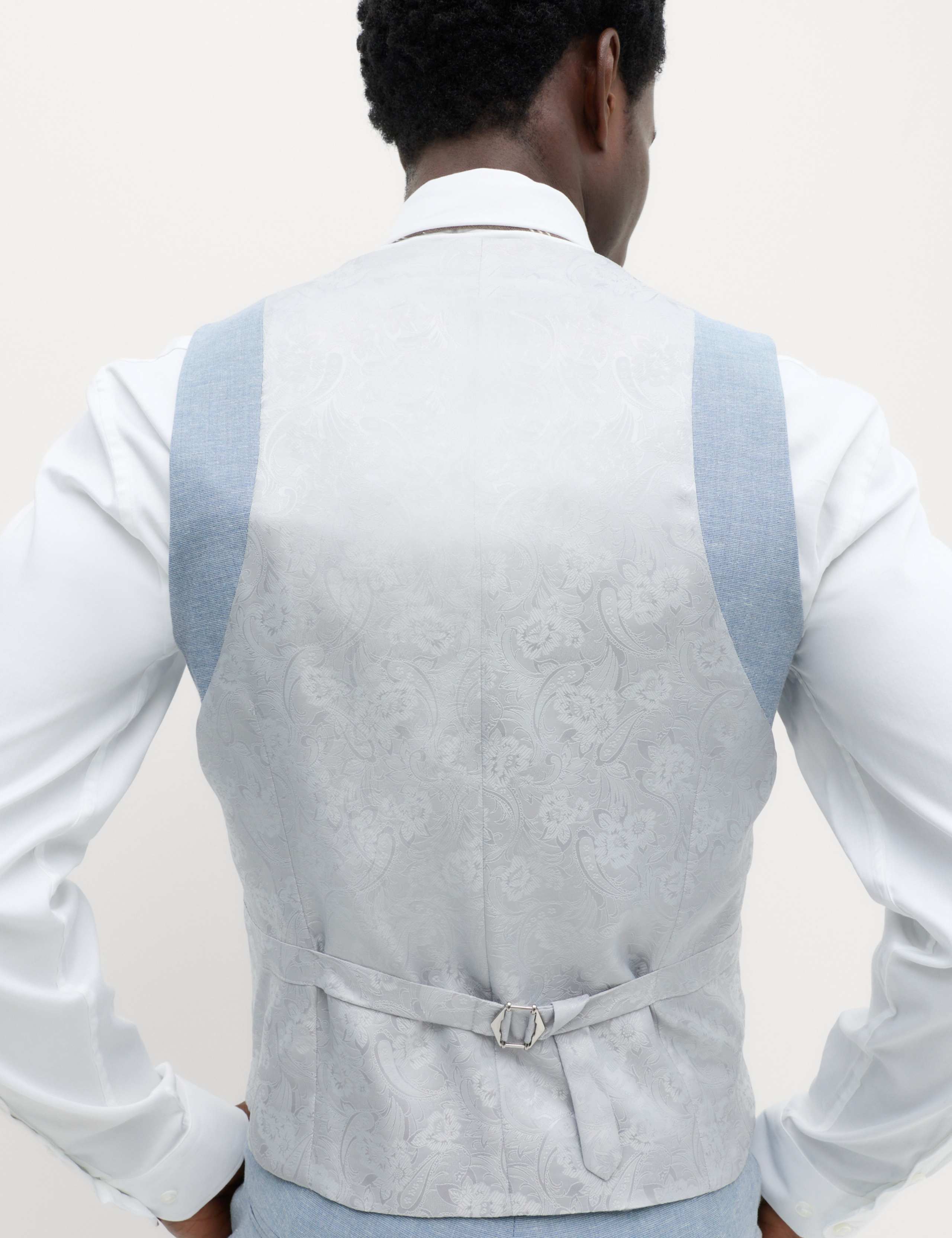 3 Piece Slim Fit Double Breasted Suit 6 of 9