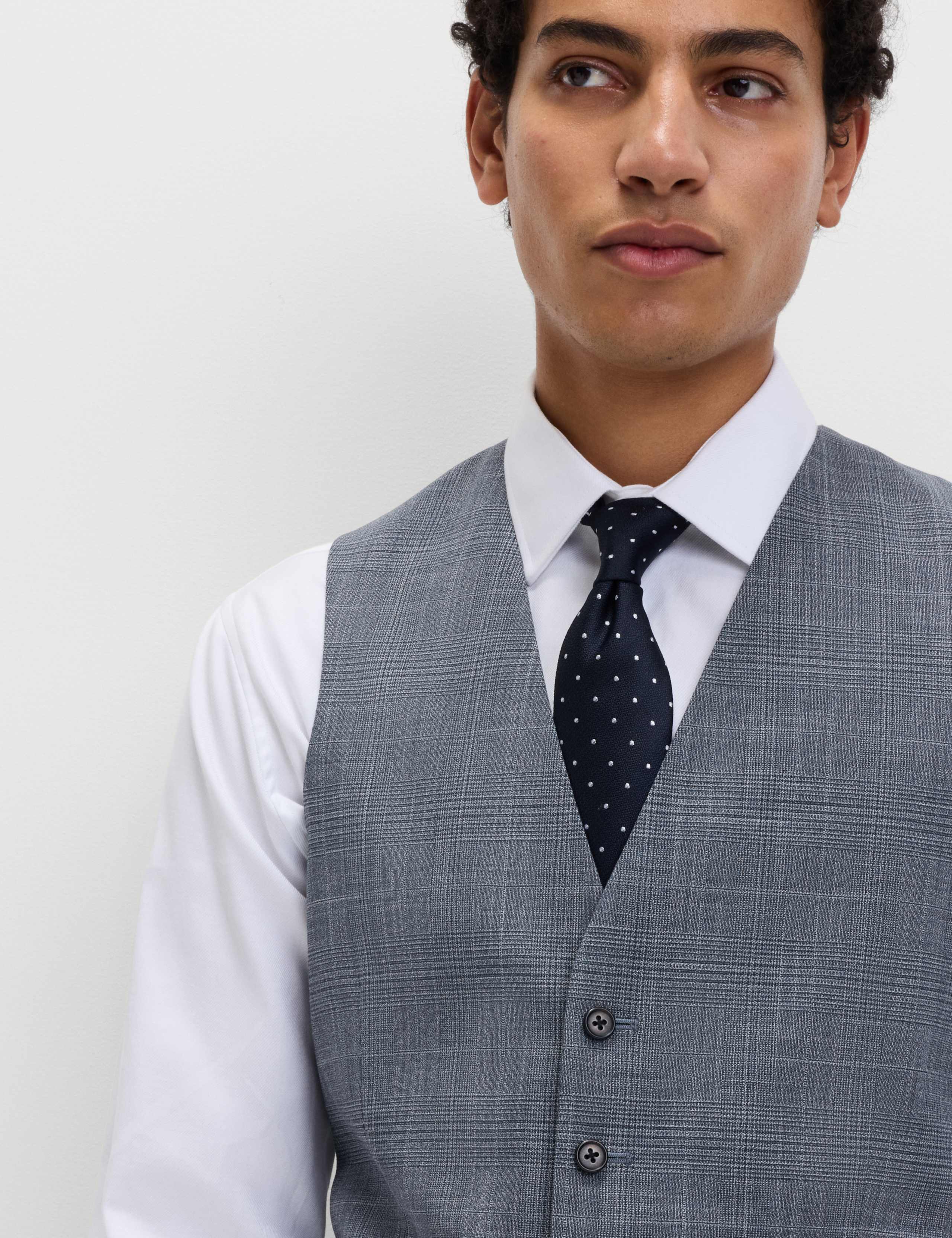 3 Piece Tailored Fit Check Stretch Suit 4 of 9