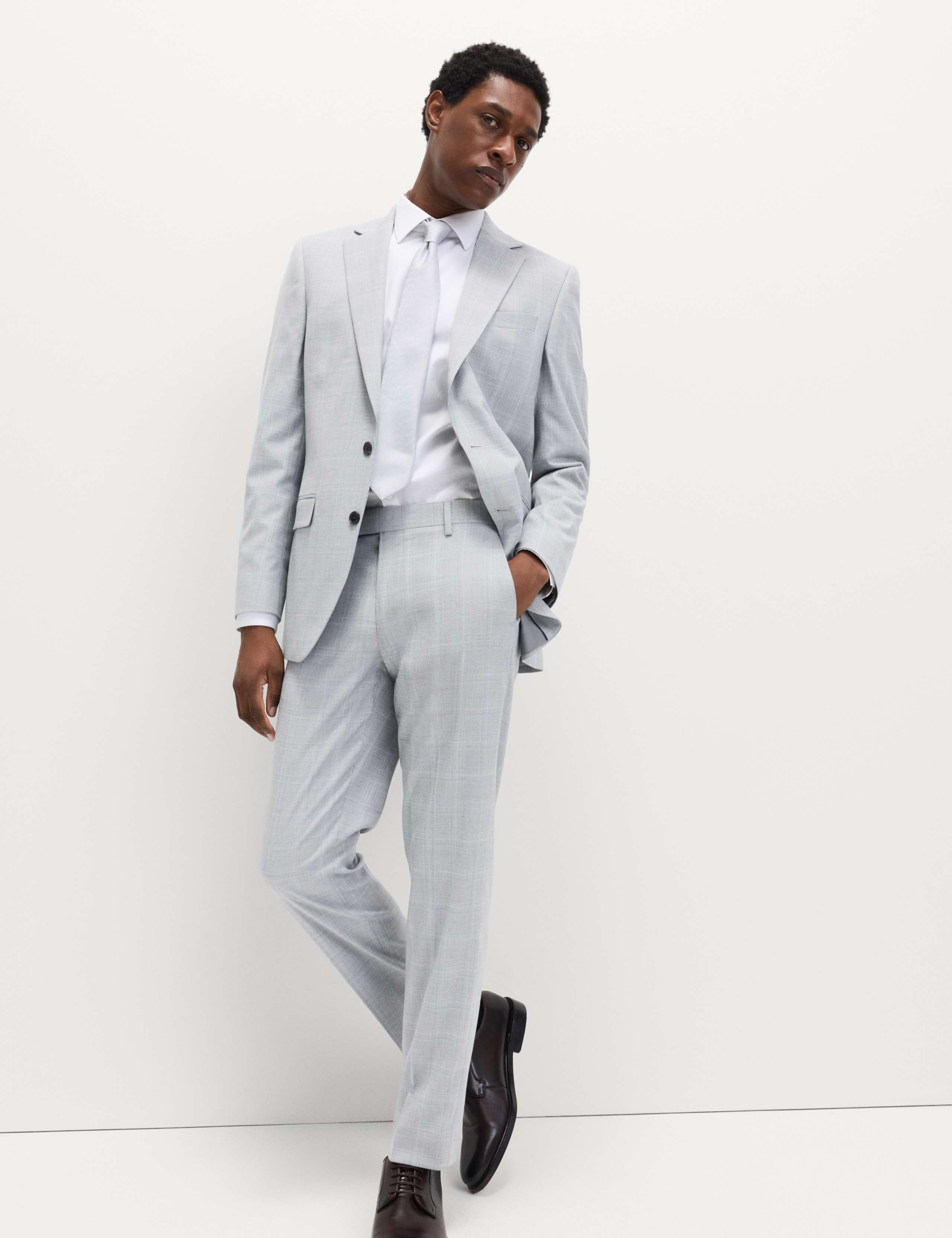 2 Piece Regular Fit Check Stretch Suit 4 of 6