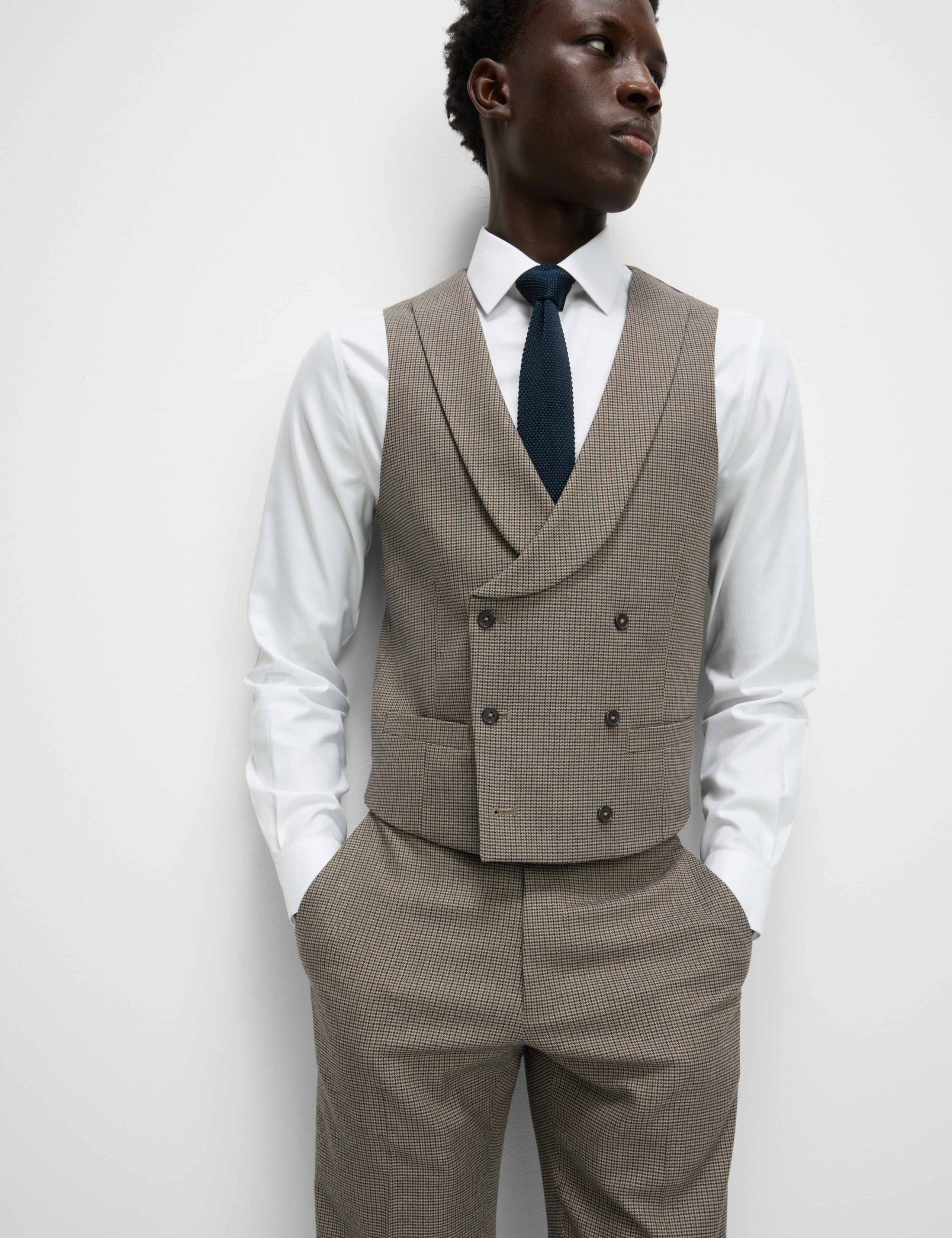 Regular Fit Puppytooth Waistcoat