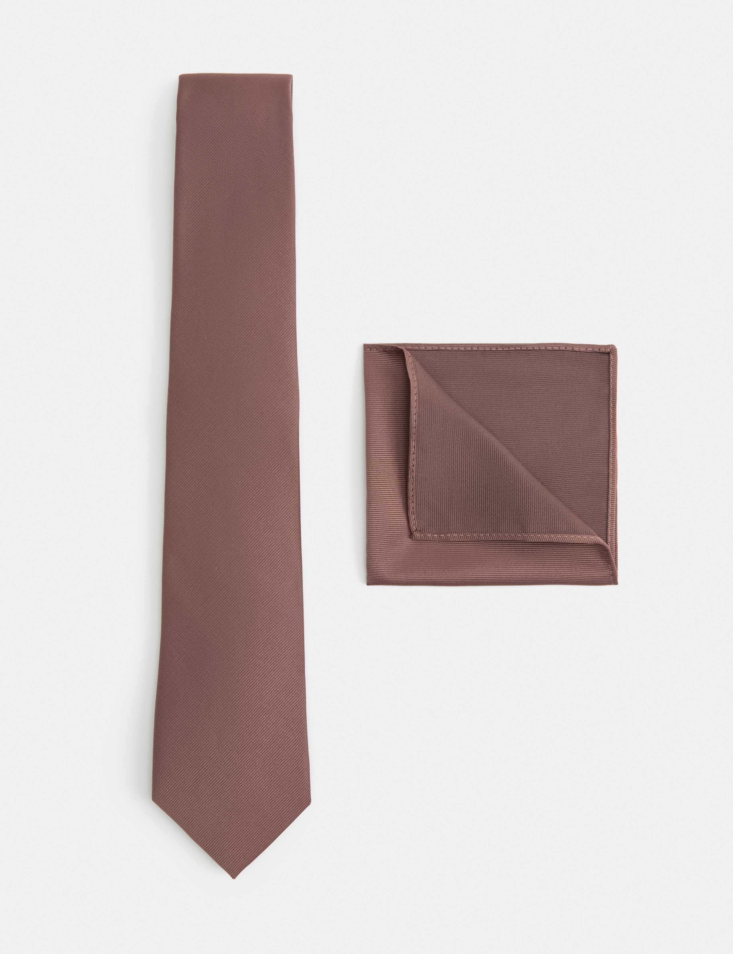 Tie & Pocket Square Set