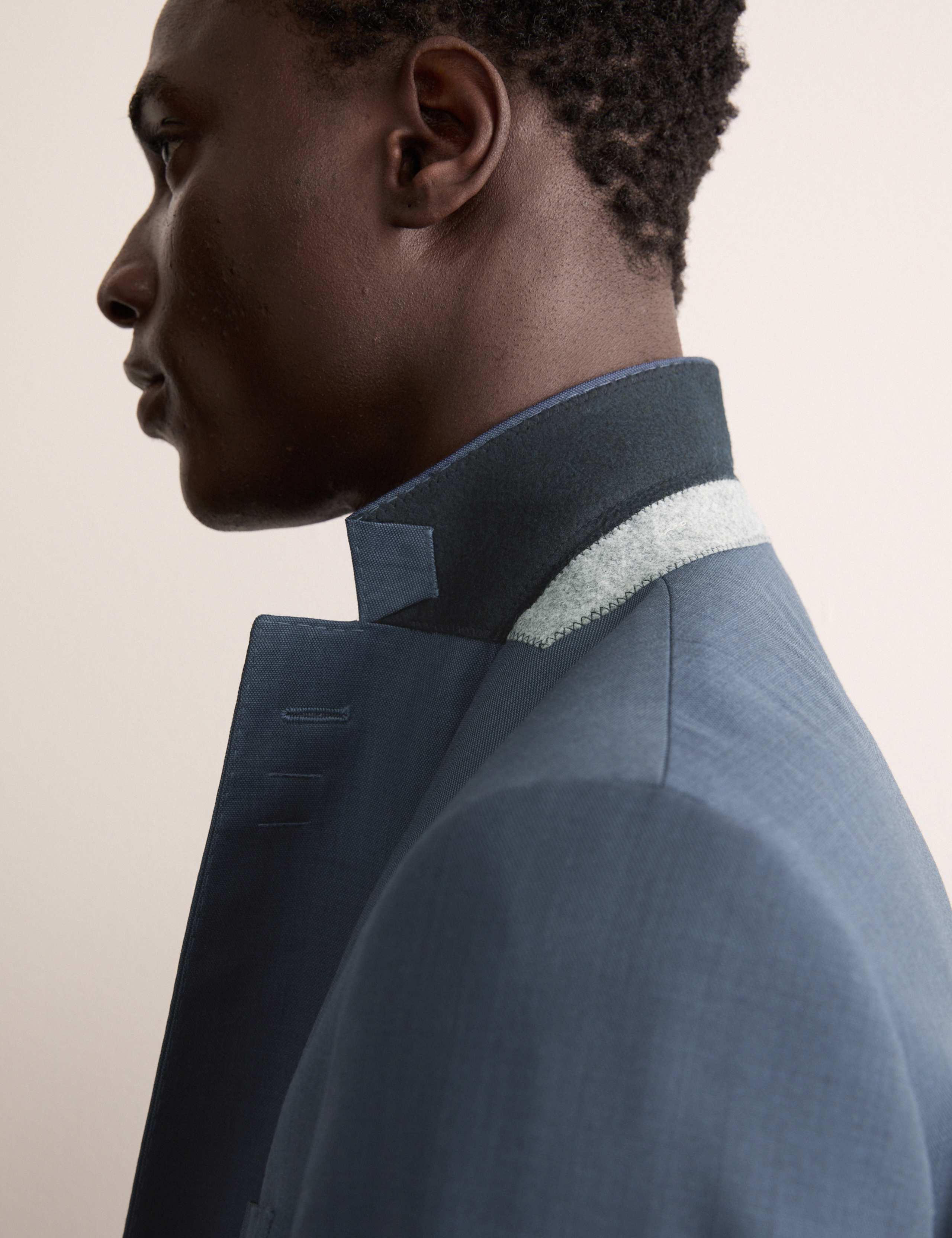 Tailored Fit Italian Wool Sharkskin Jacket