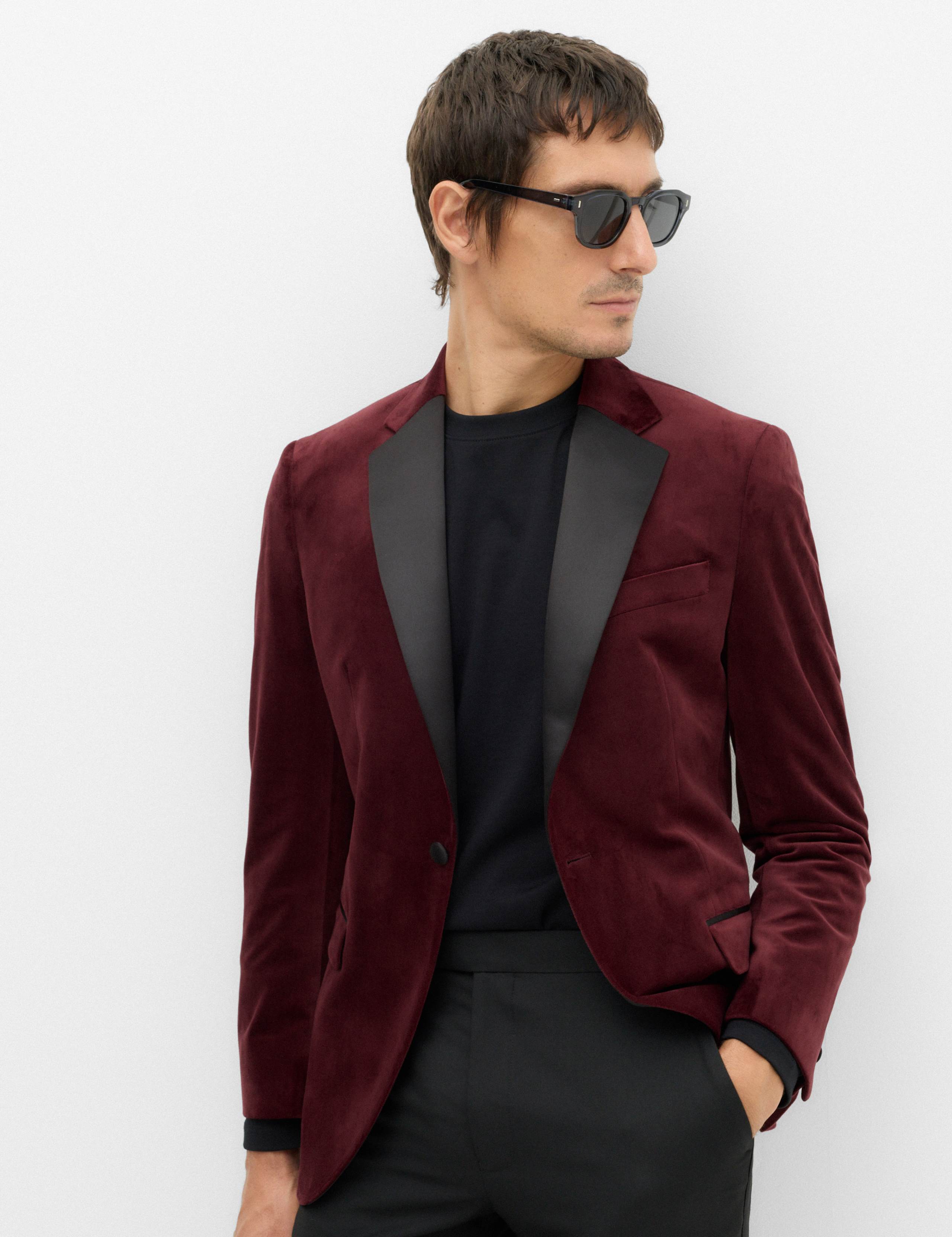 Tailored Fit Velvet Blazer