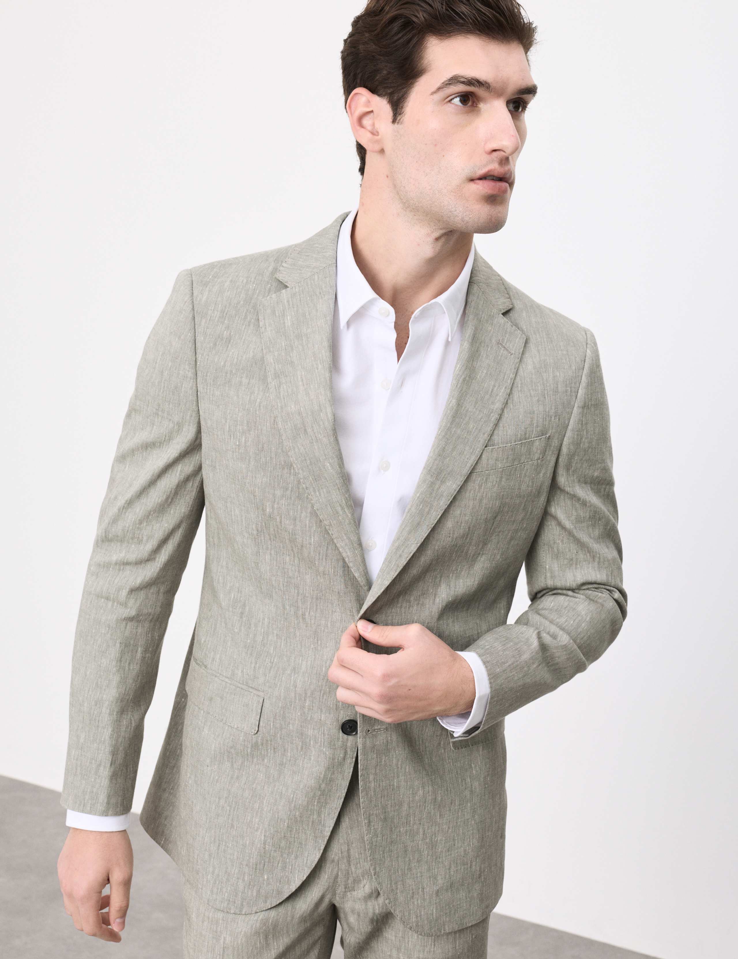 Tailored Fit Italian Performance Linen Blend Suit Jacket