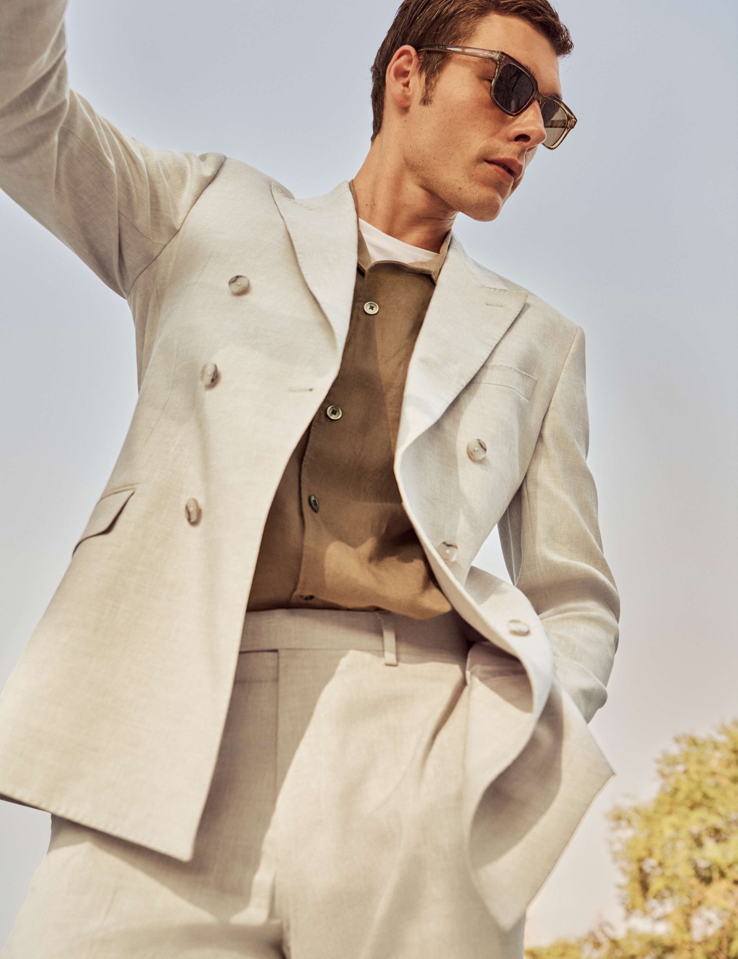 Tailored Fit Italian Performance Linen Blend Double Breasted Suit Jacket