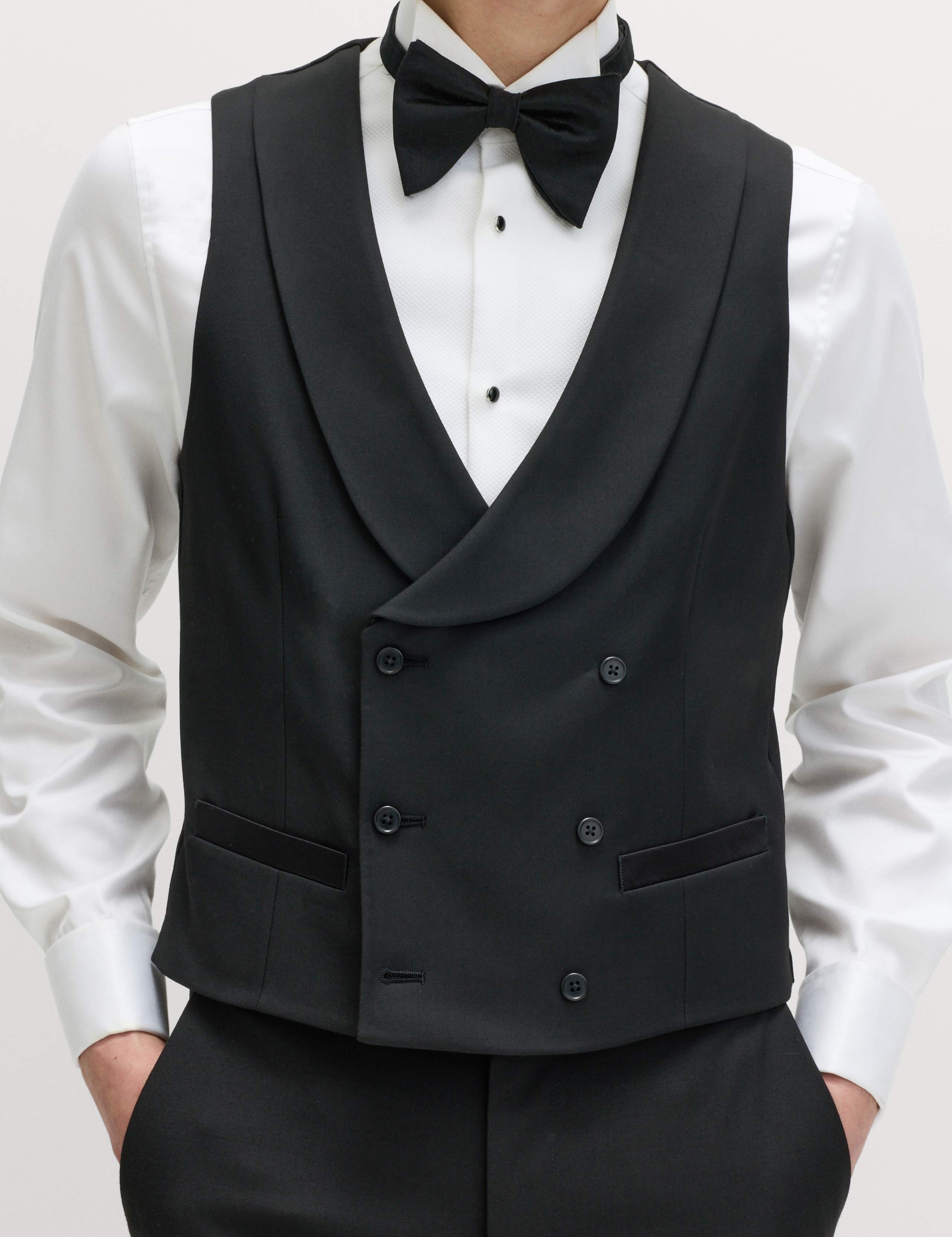 3 Piece Regular Fit Stretch Tuxedo Suit 4 of 9