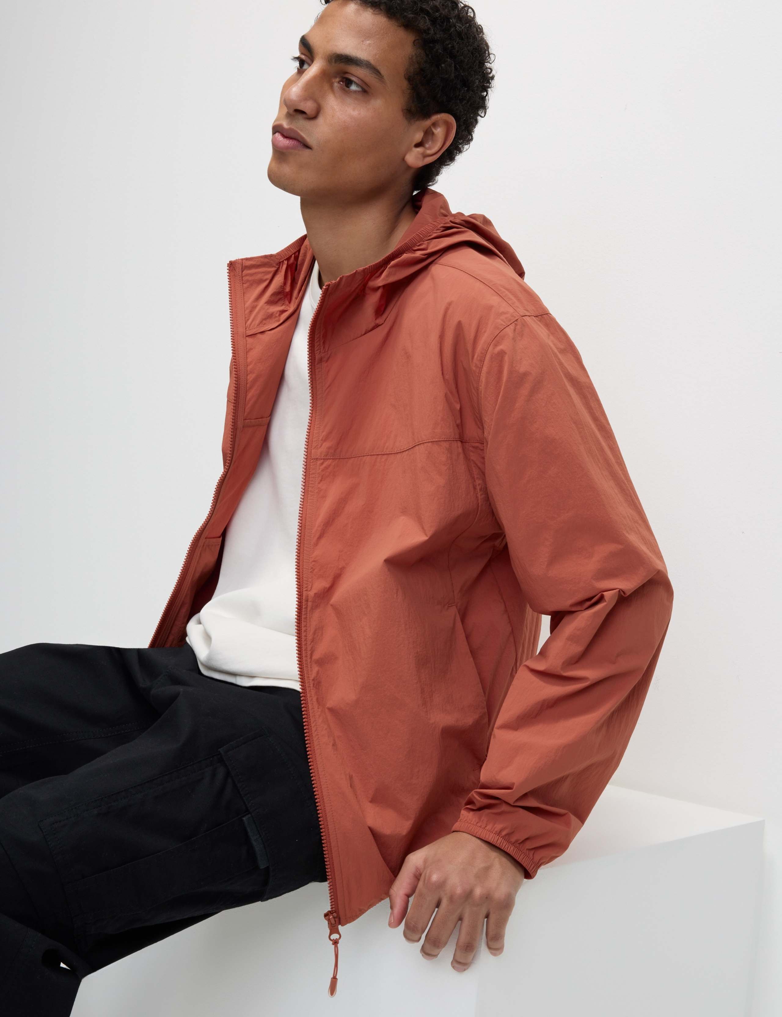 Lightweight Packable Windbreaker Jacket with Stormwear™
