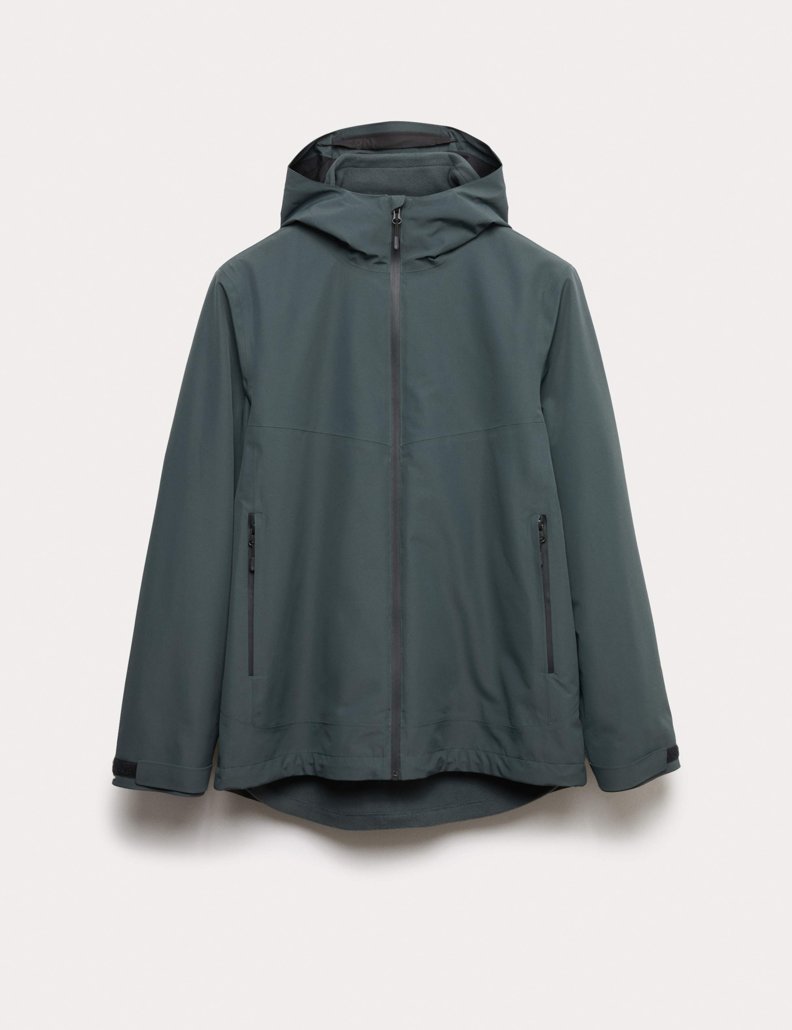 Fully waterproof jacket with taped seams