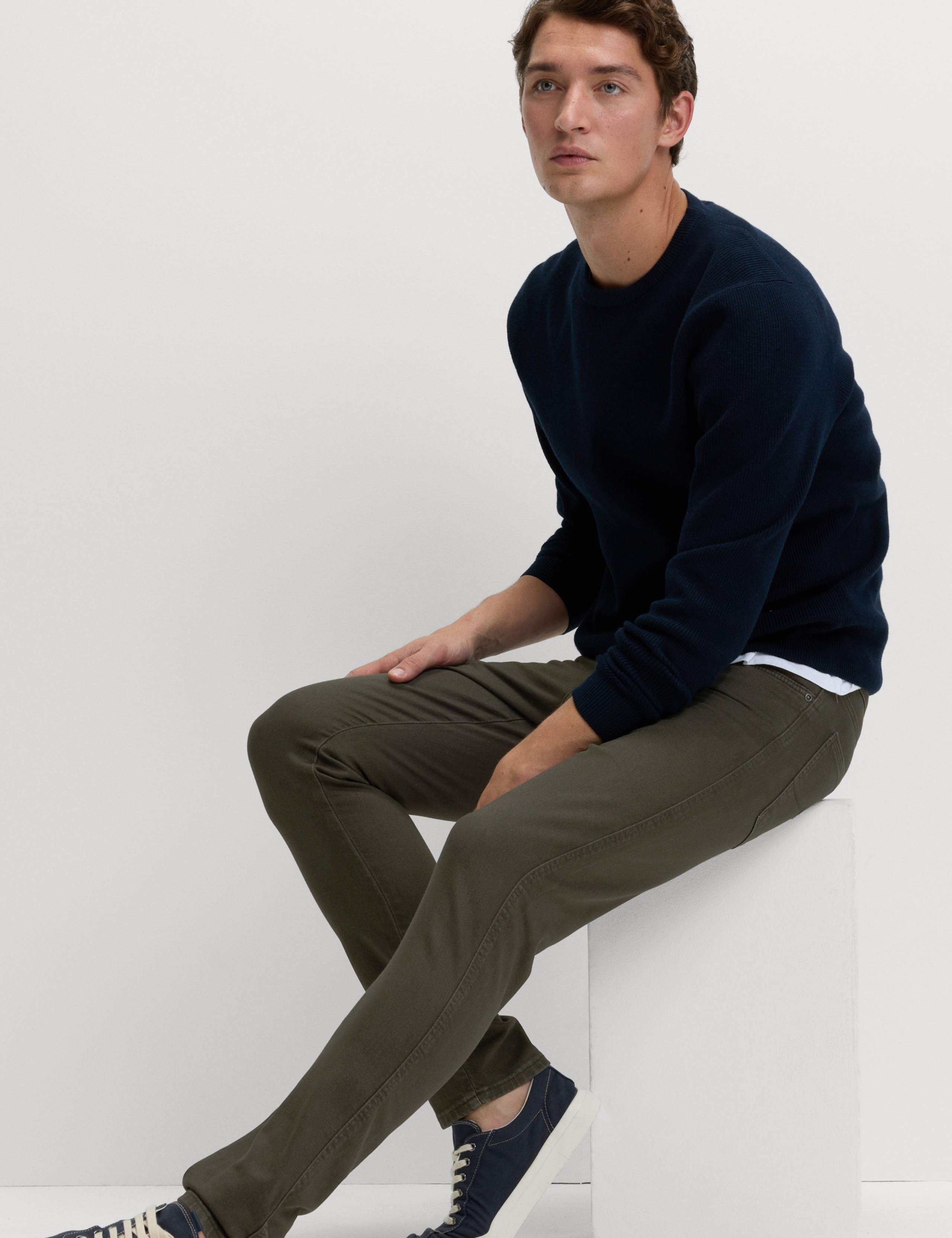 Slim Fit 5 Pocket Stretch Jeans