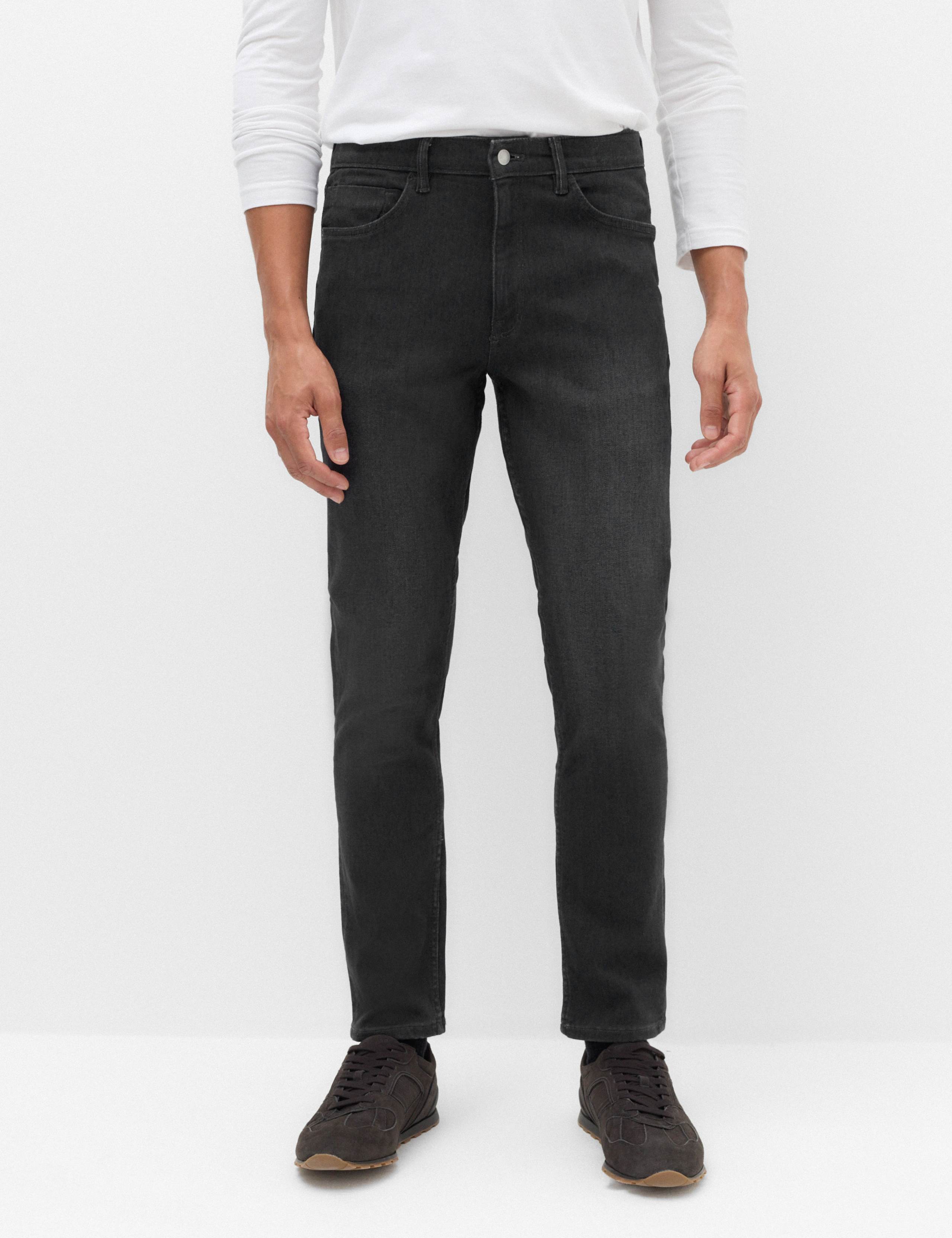 Slim Fit Smart Comfort Jeans