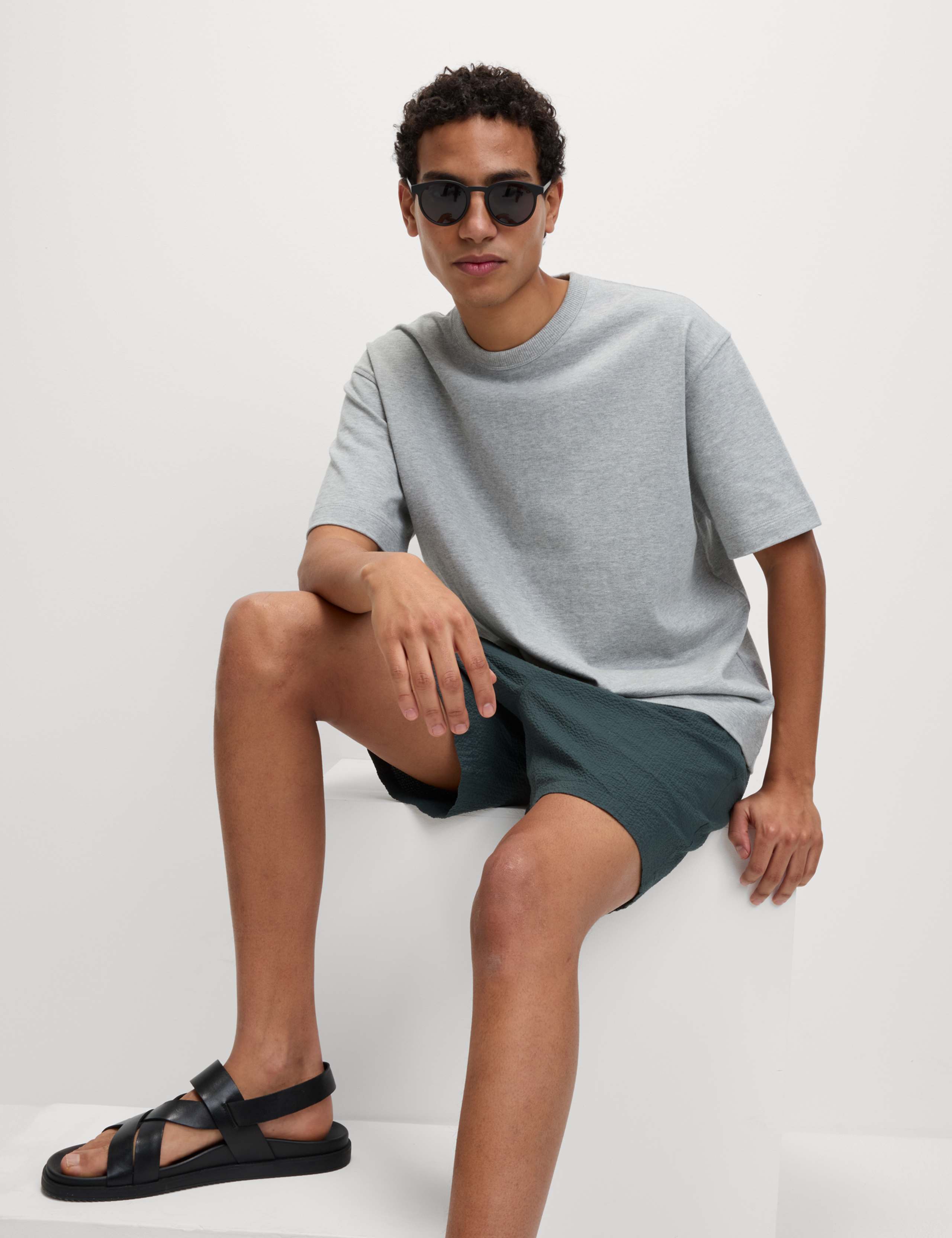 Elasticated Waist Seersucker Shorter Shorts