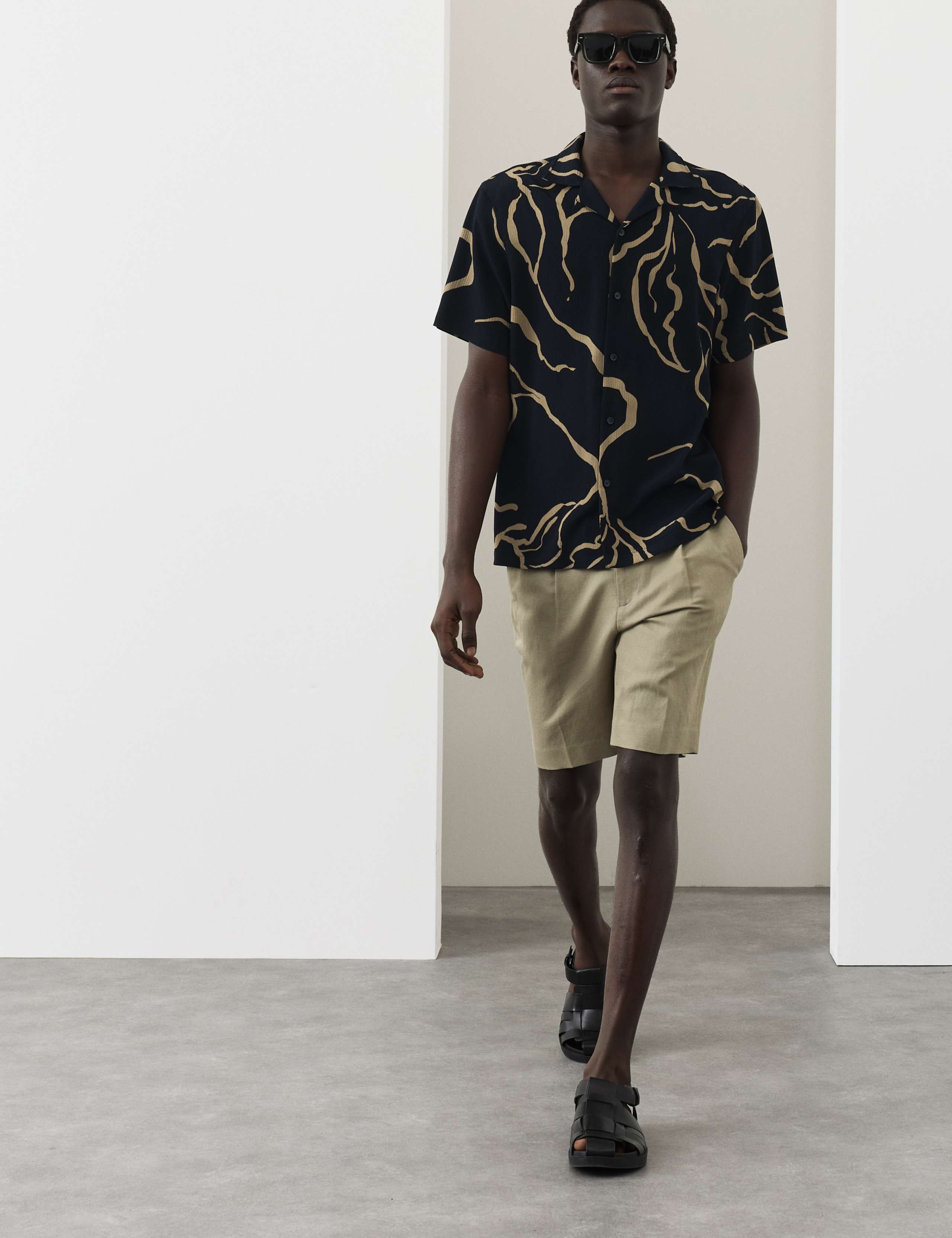 Cotton Linen Blend Pleat Front Shorts