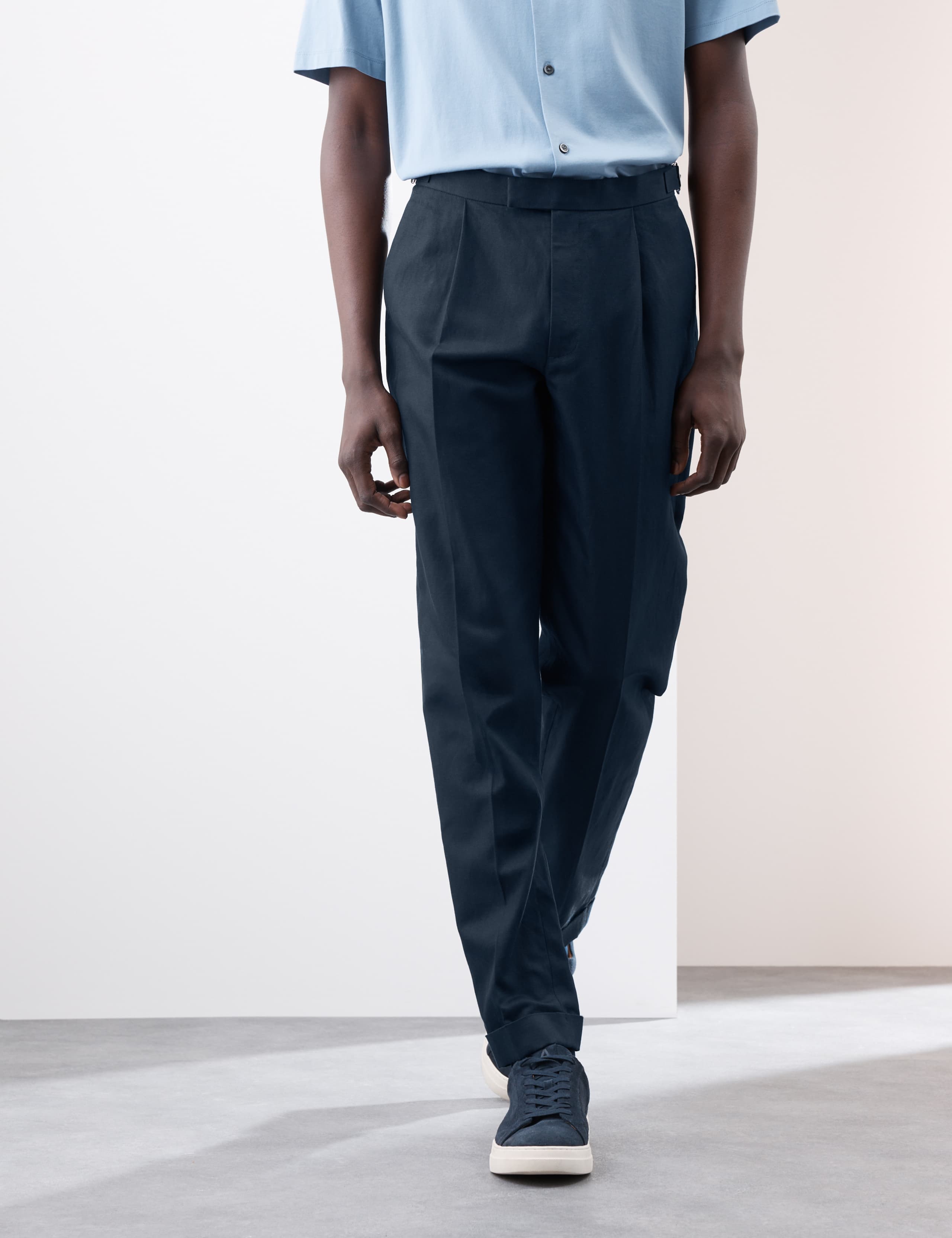 Linen Blend Single Pleat Smart Trousers