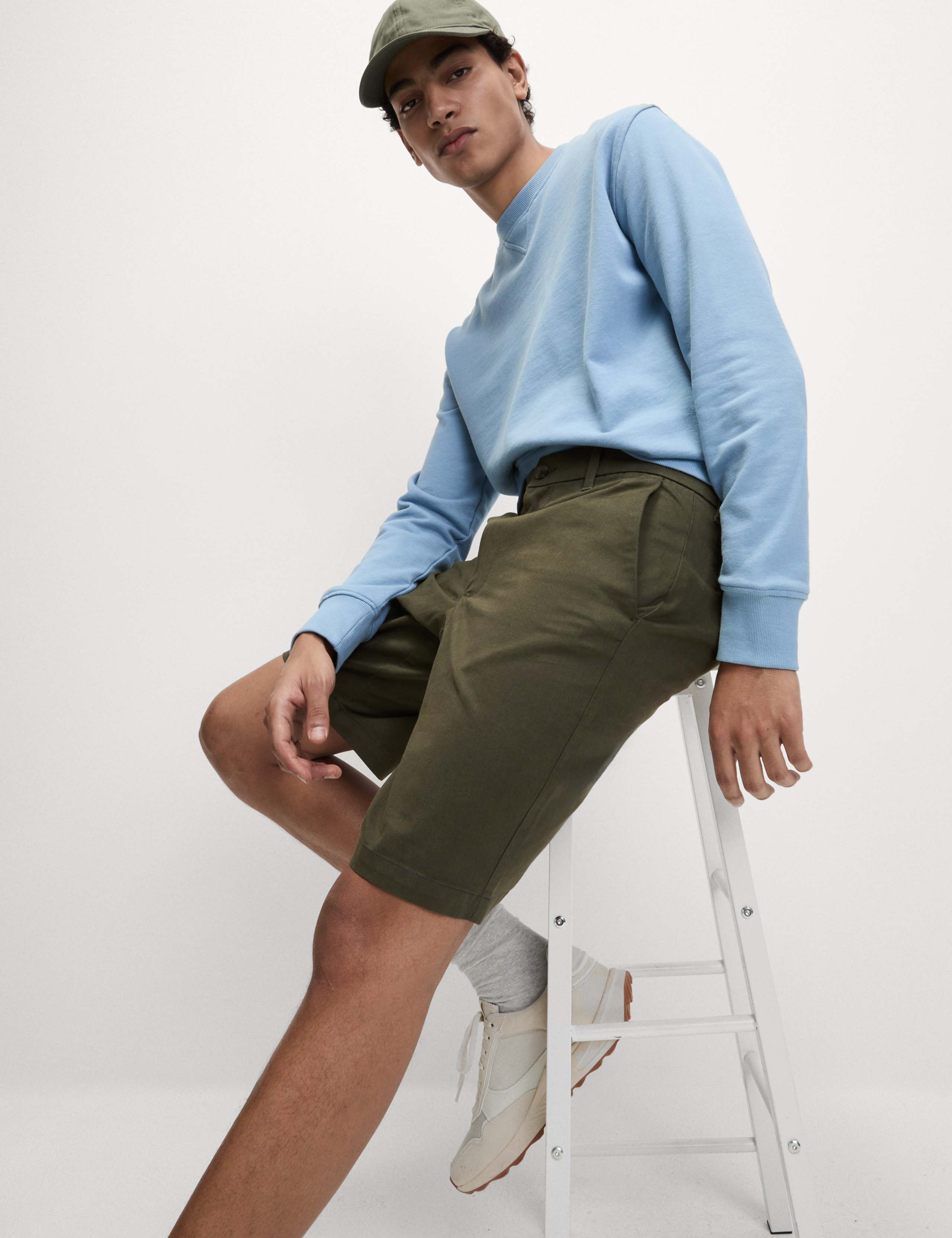 Loose Fit Stretch Chino Shorts
