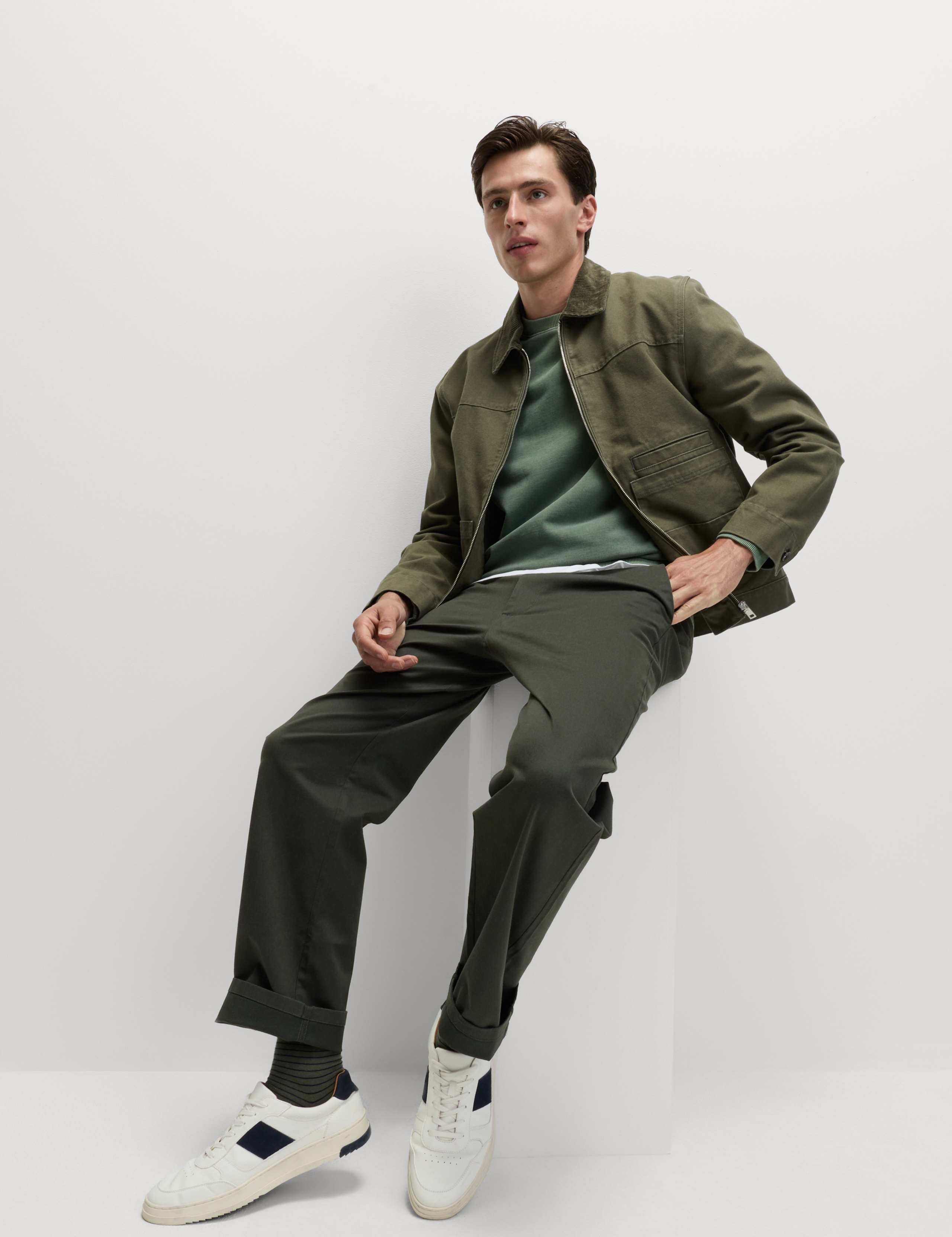 Loose Fit Stretch Chinos