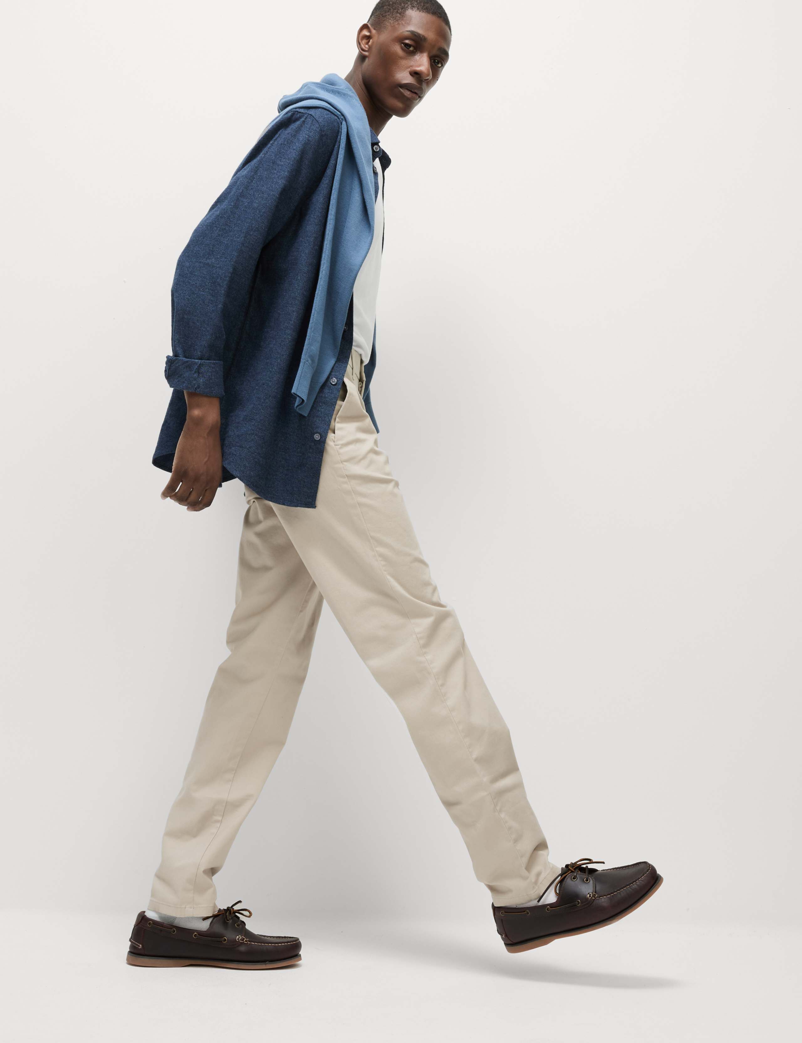 Regular Fit Stretch Chinos