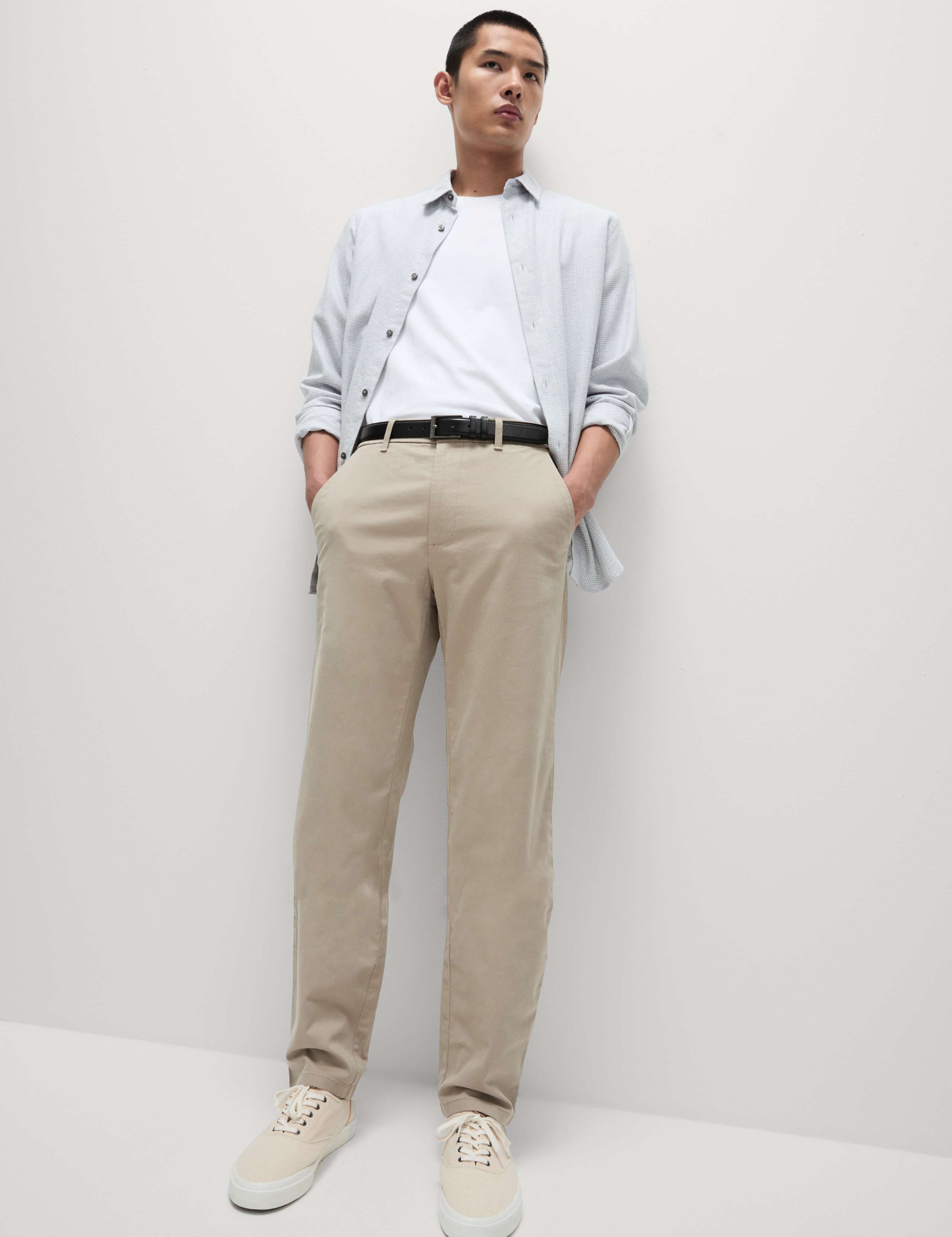 Regular Fit Stretch Chinos