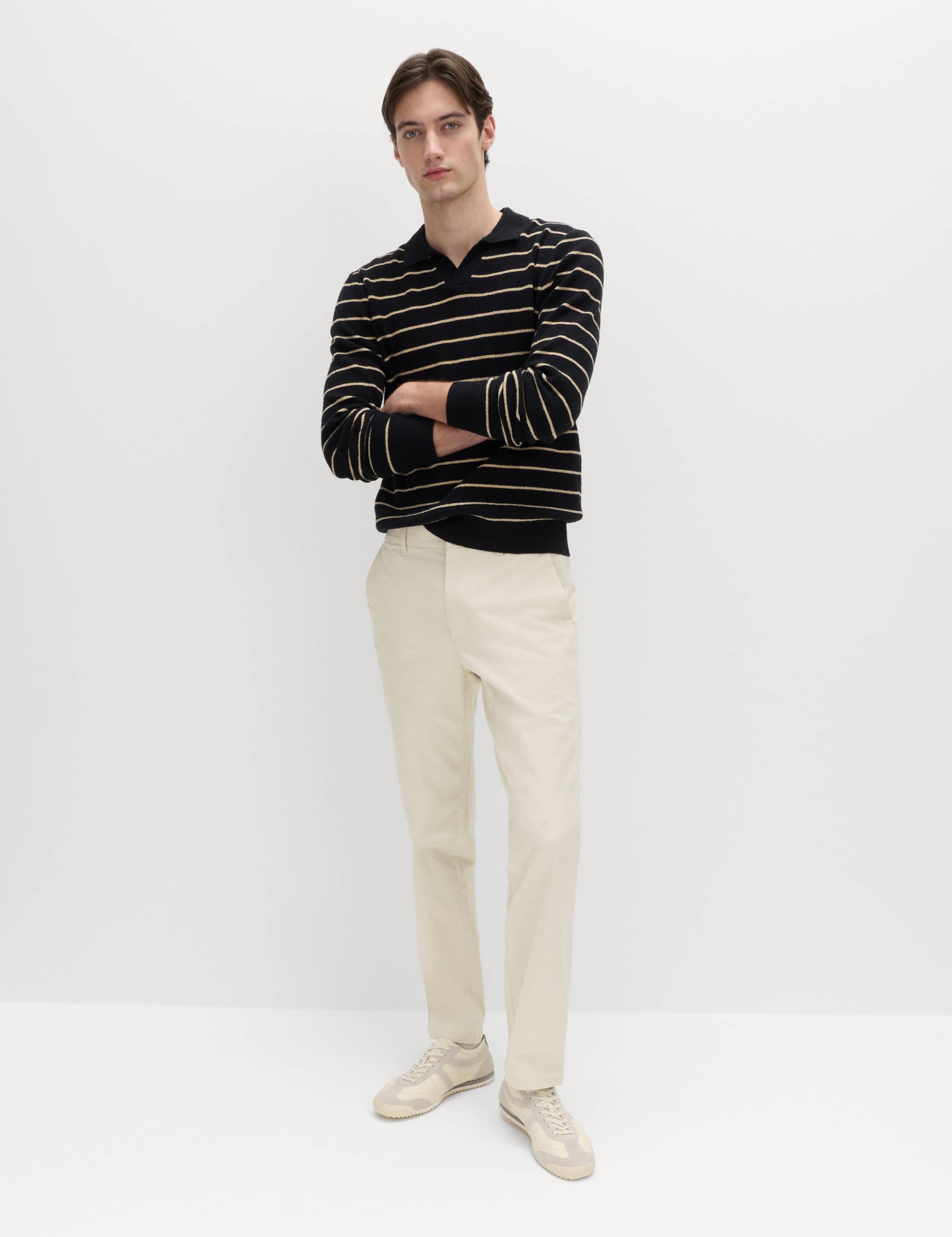 Regular Fit Stretch Chinos