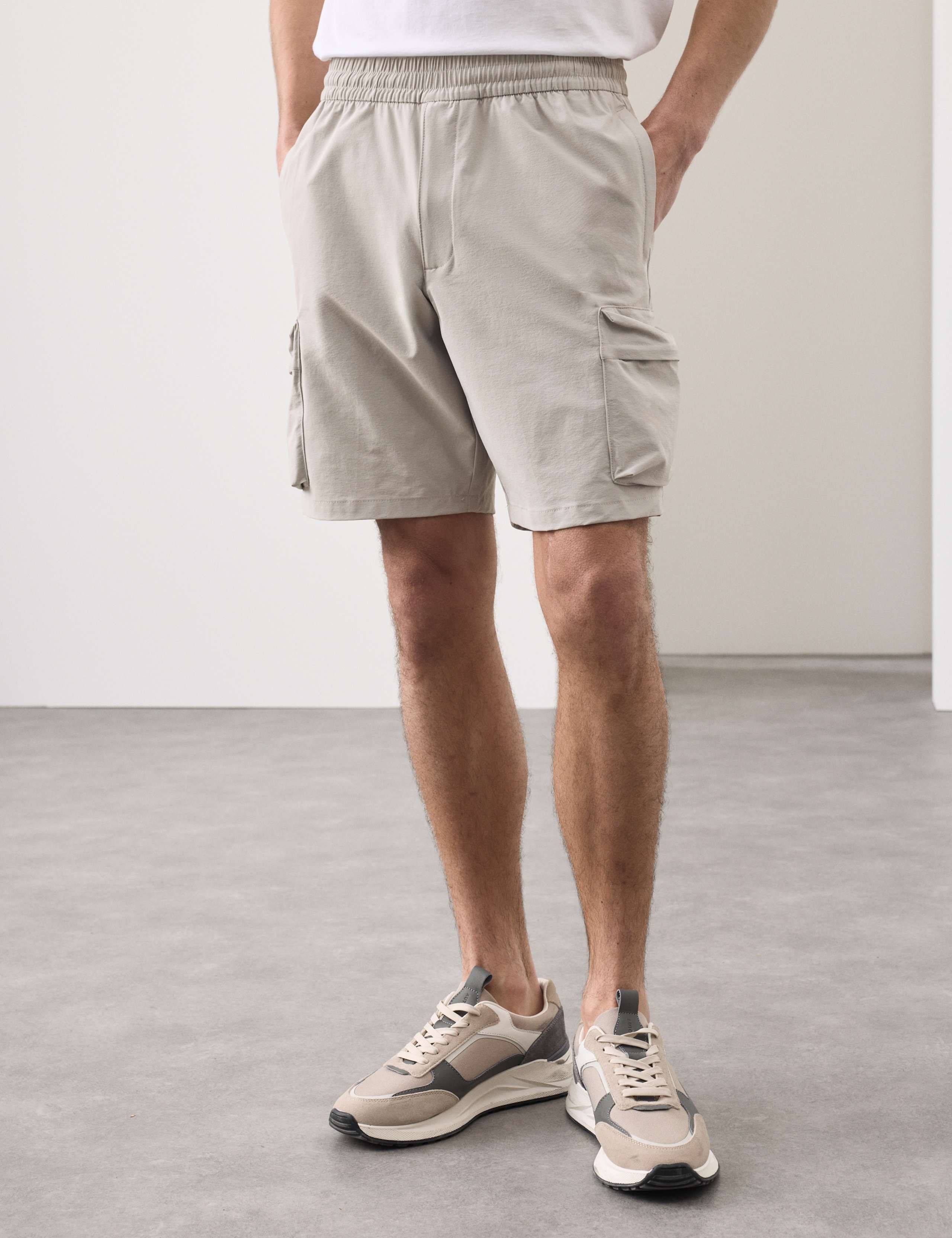 Technical Stretch Cargo Shorts