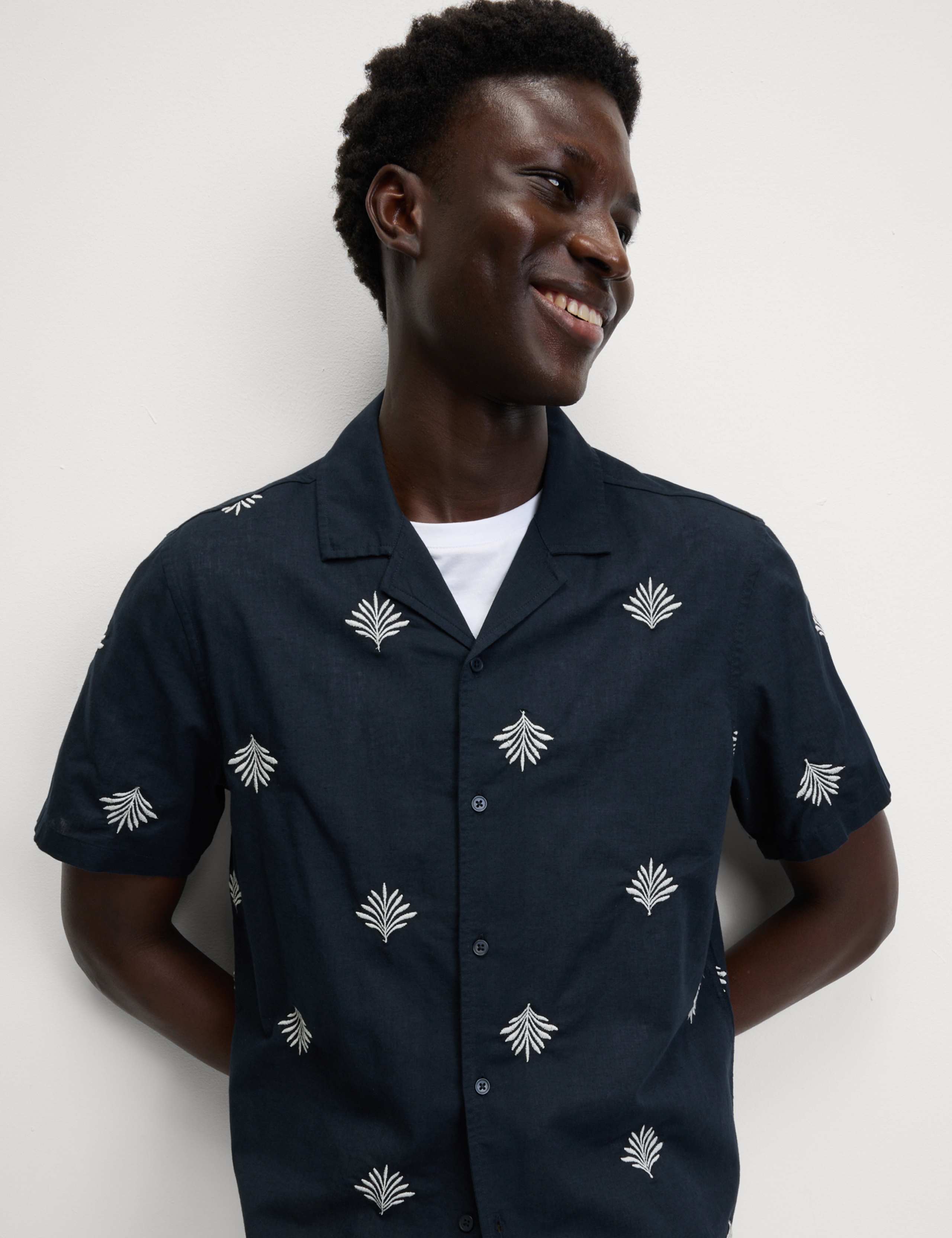 Cotton Rich Palm Embroidery Shirt