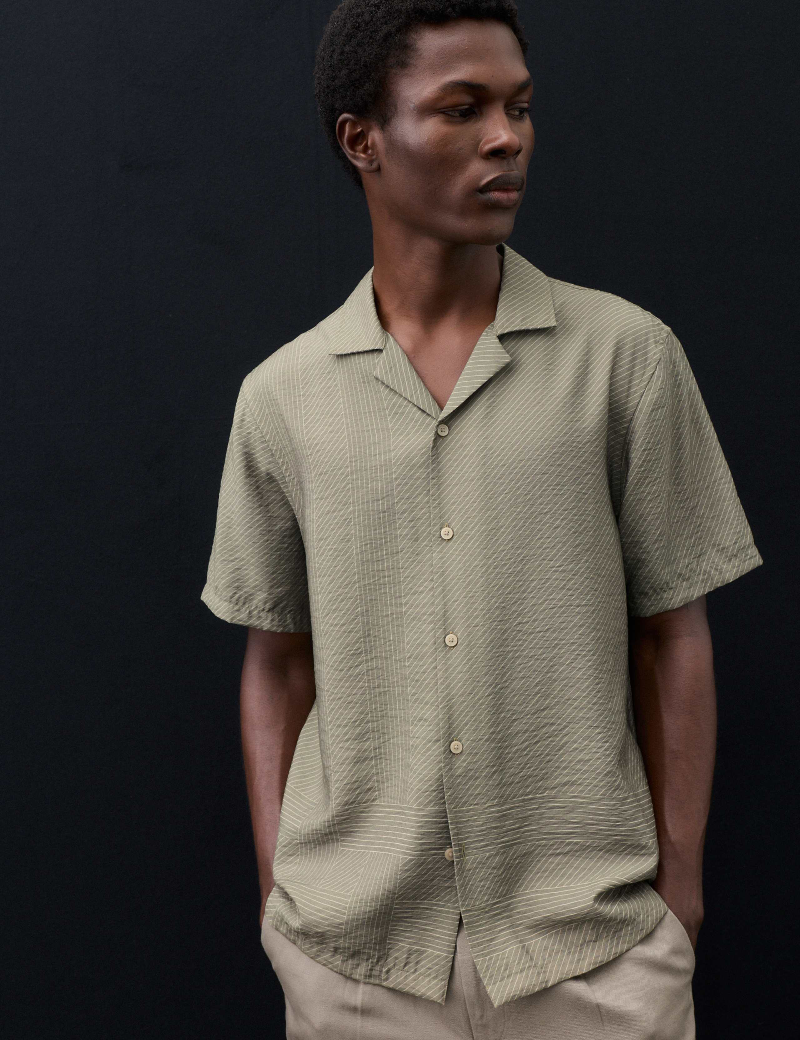 Short Sleeve Geometric Shirt