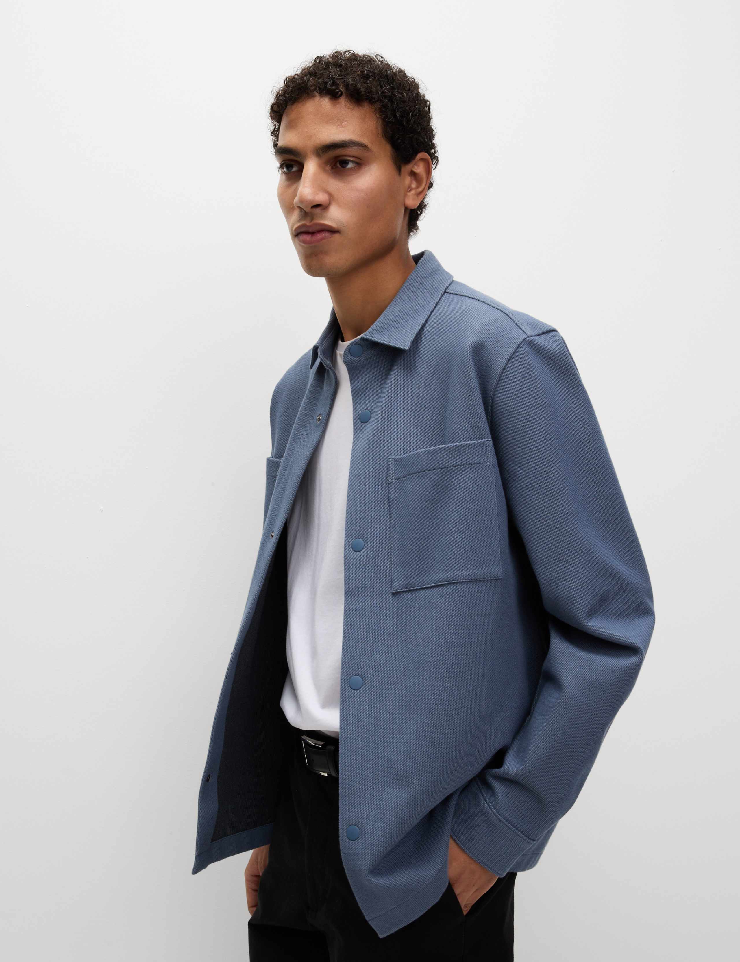 Smart Two Pocket Overshirt with Stretch