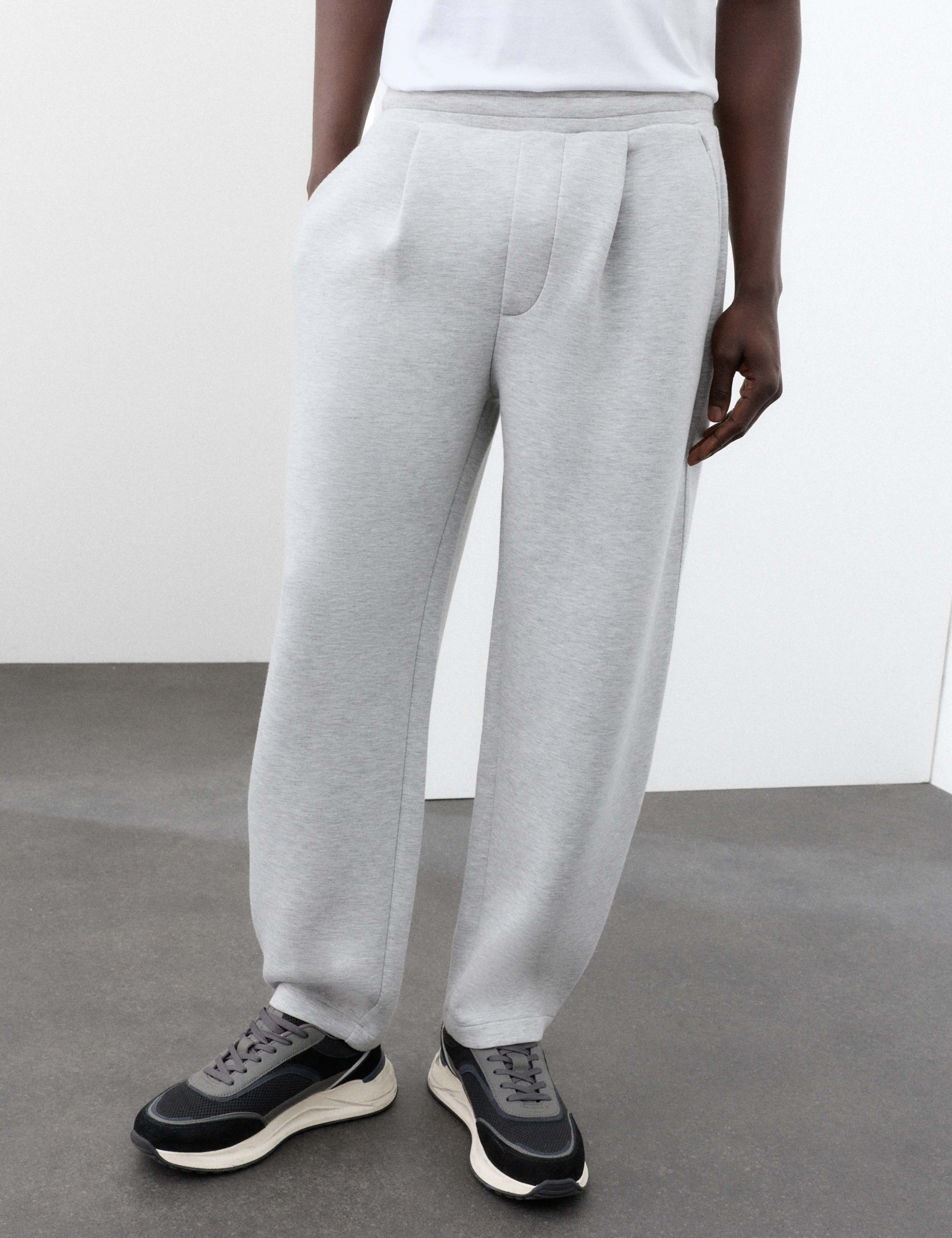 Barrel Leg Scuba Jogger
