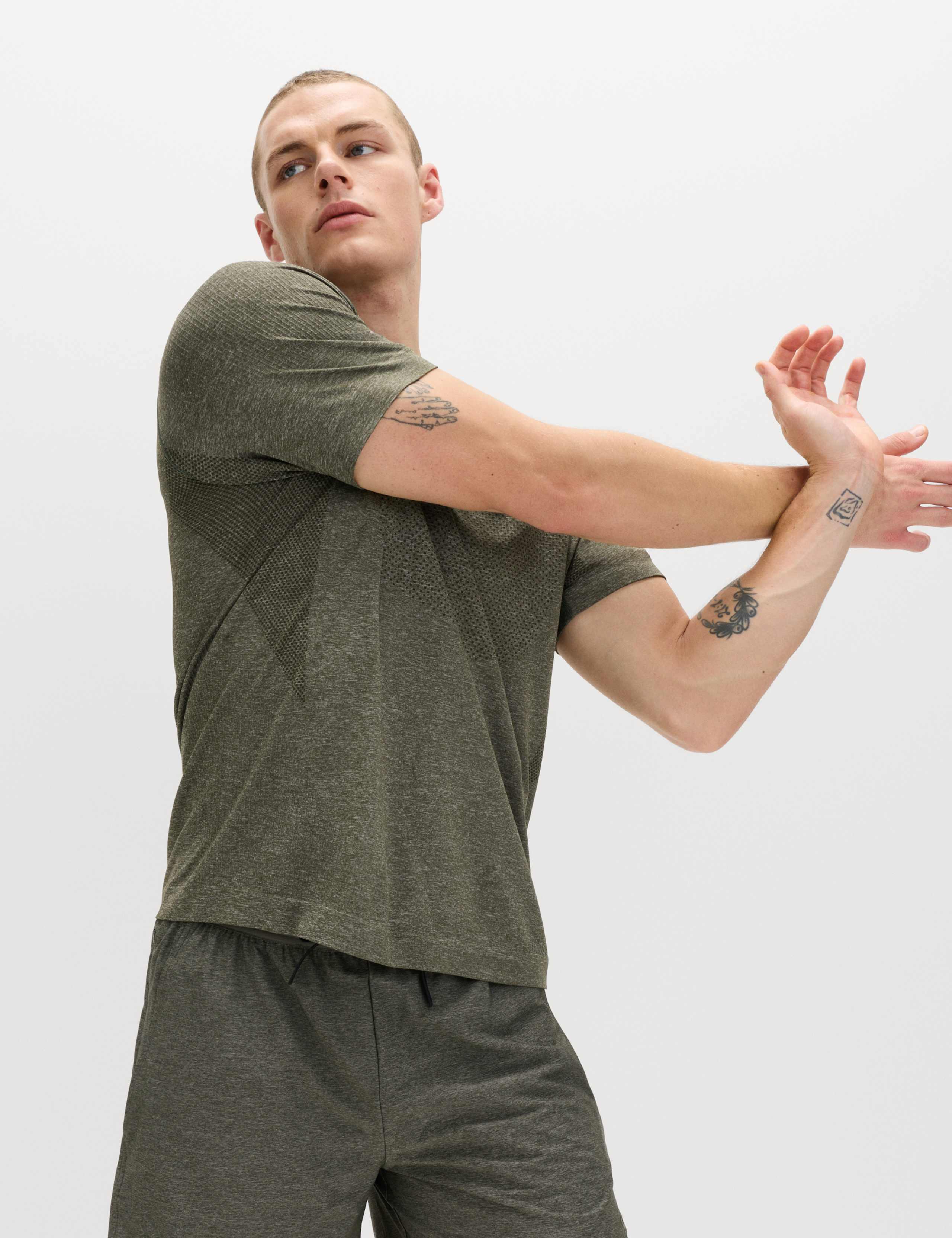 Seam Free Sports T-Shirt