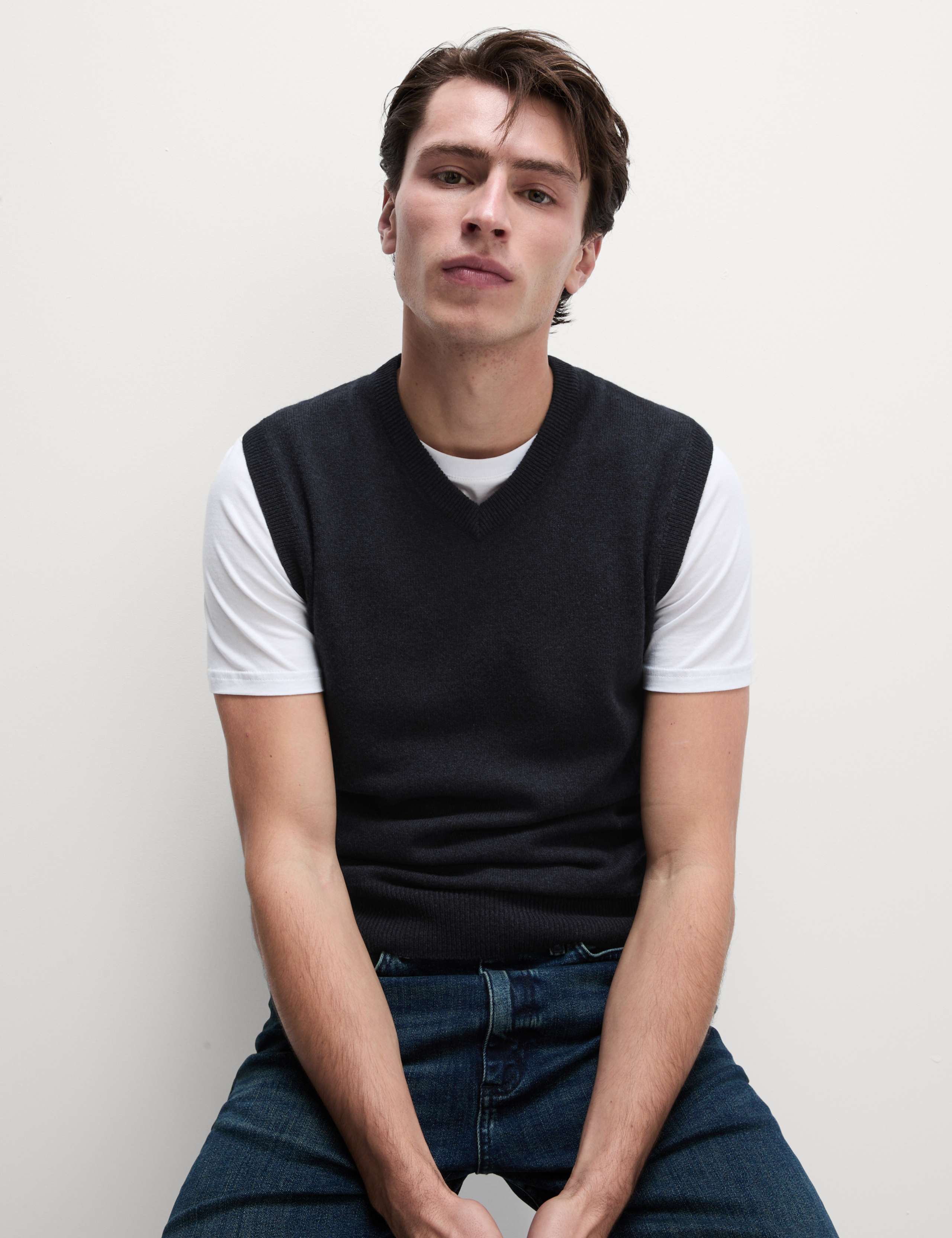 Pure Extra Fine Lambswool Sleeveless Jumper