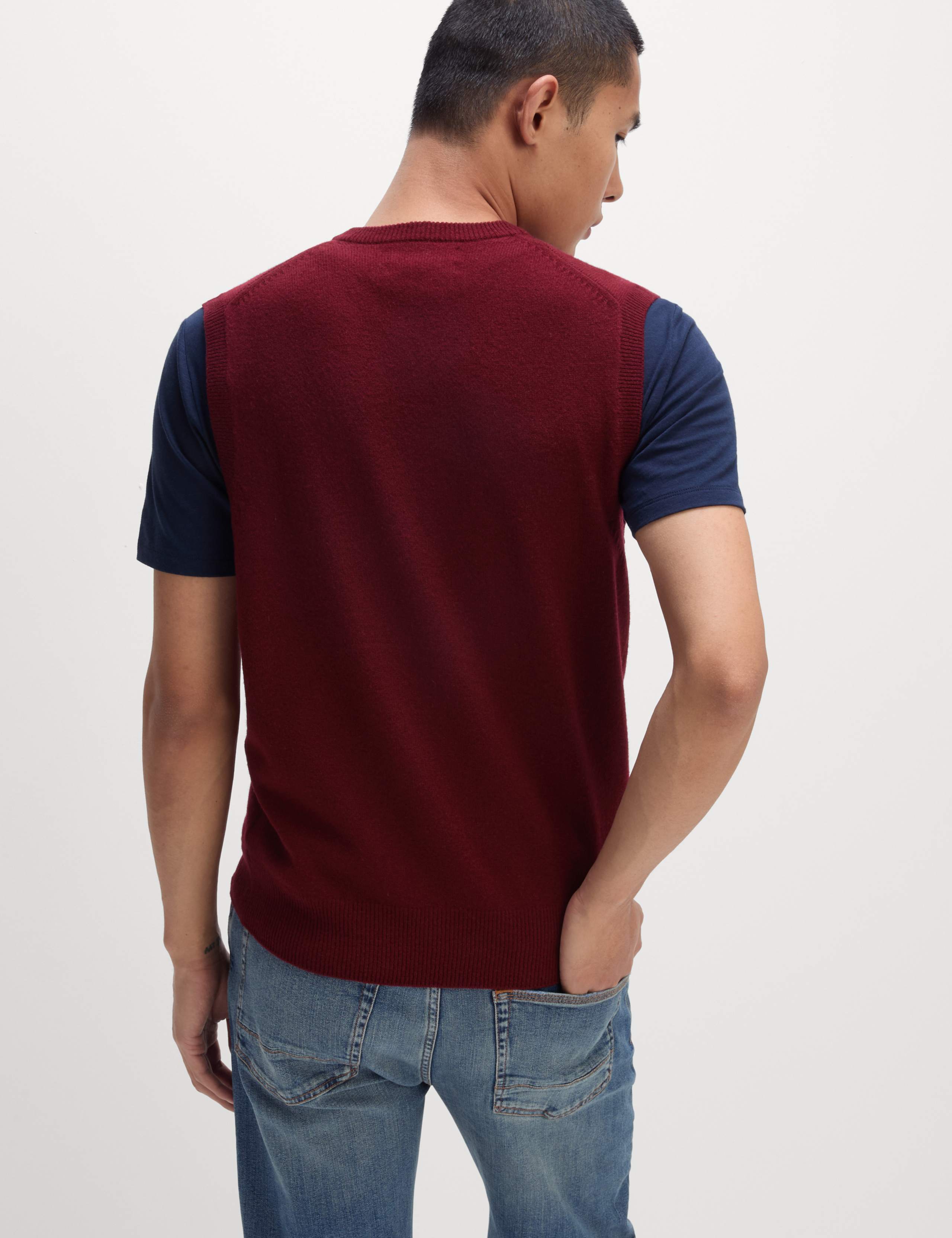 Pure Extra Fine Lambswool Sleeveless Jumper